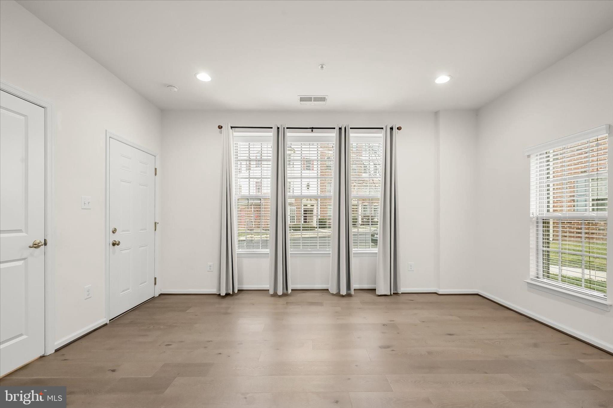 LINTON AT BALLENGER - Residential