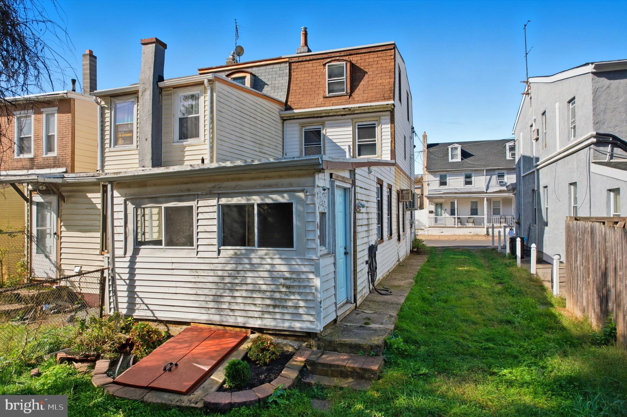 BRISTOL - Residential