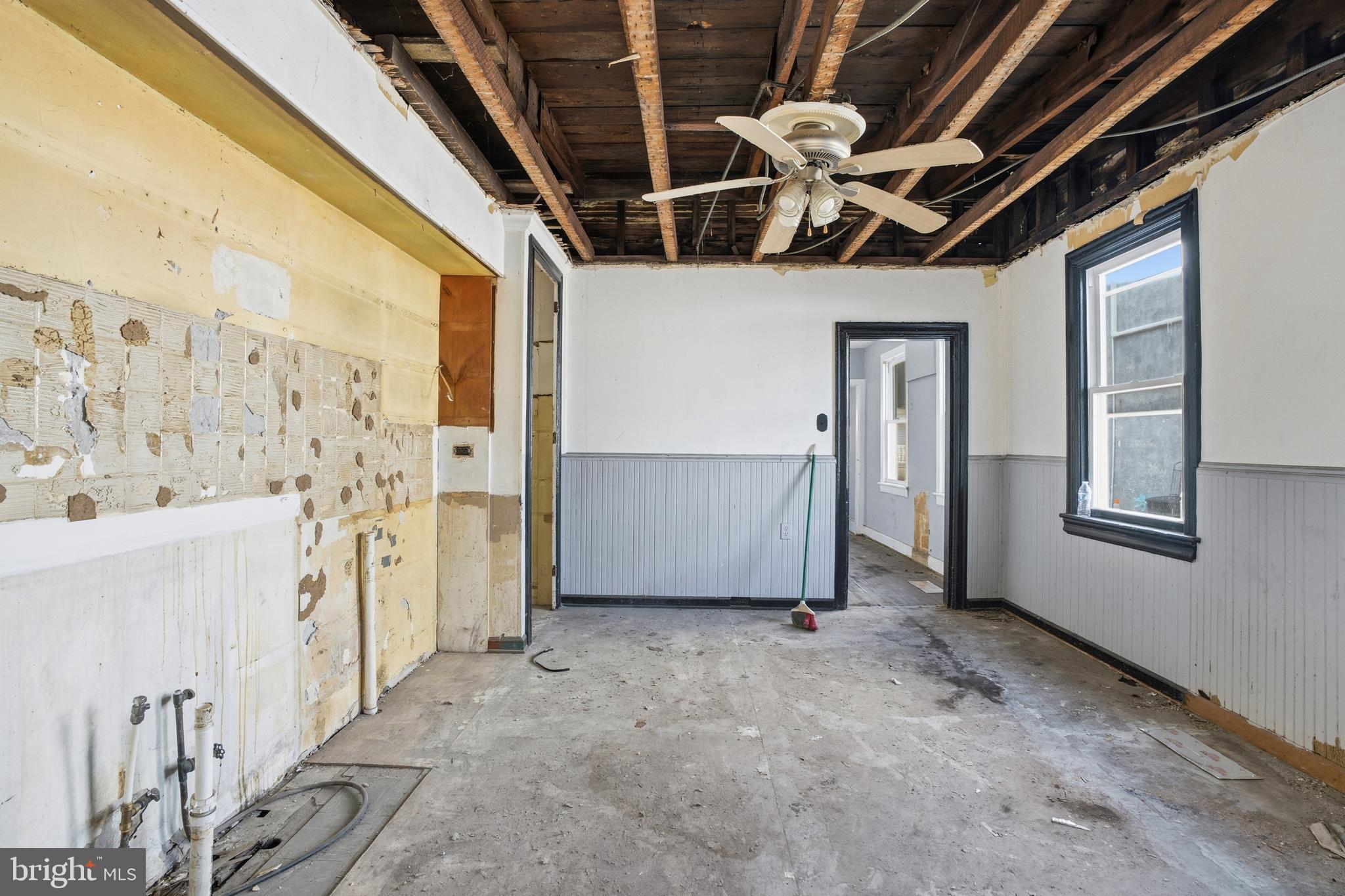 BRISTOL - Residential