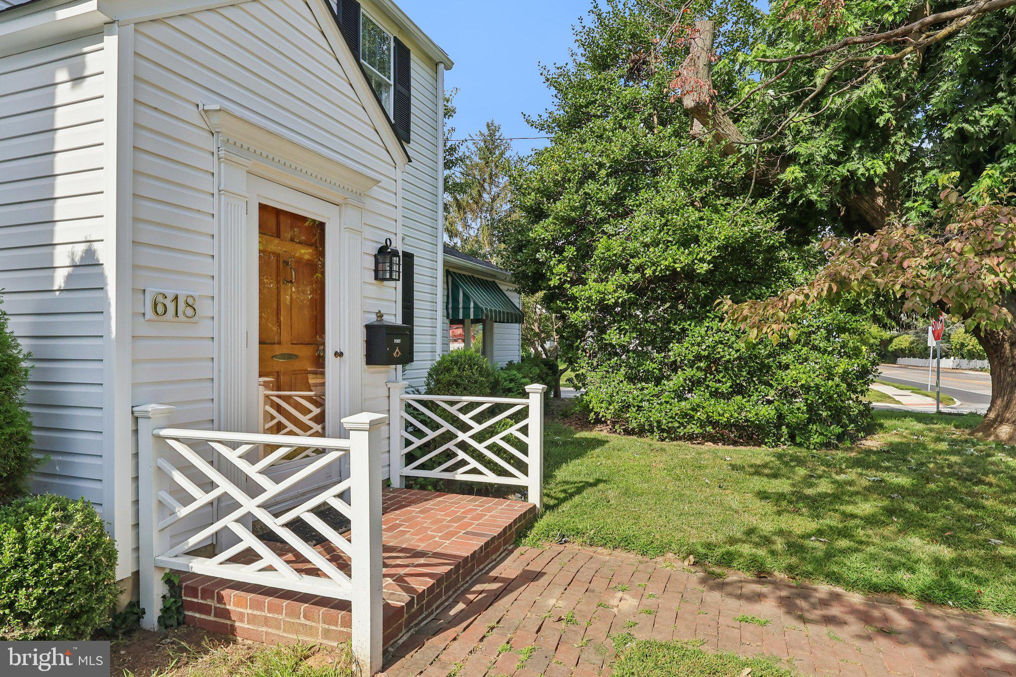 618 BOXWOOD ROAD