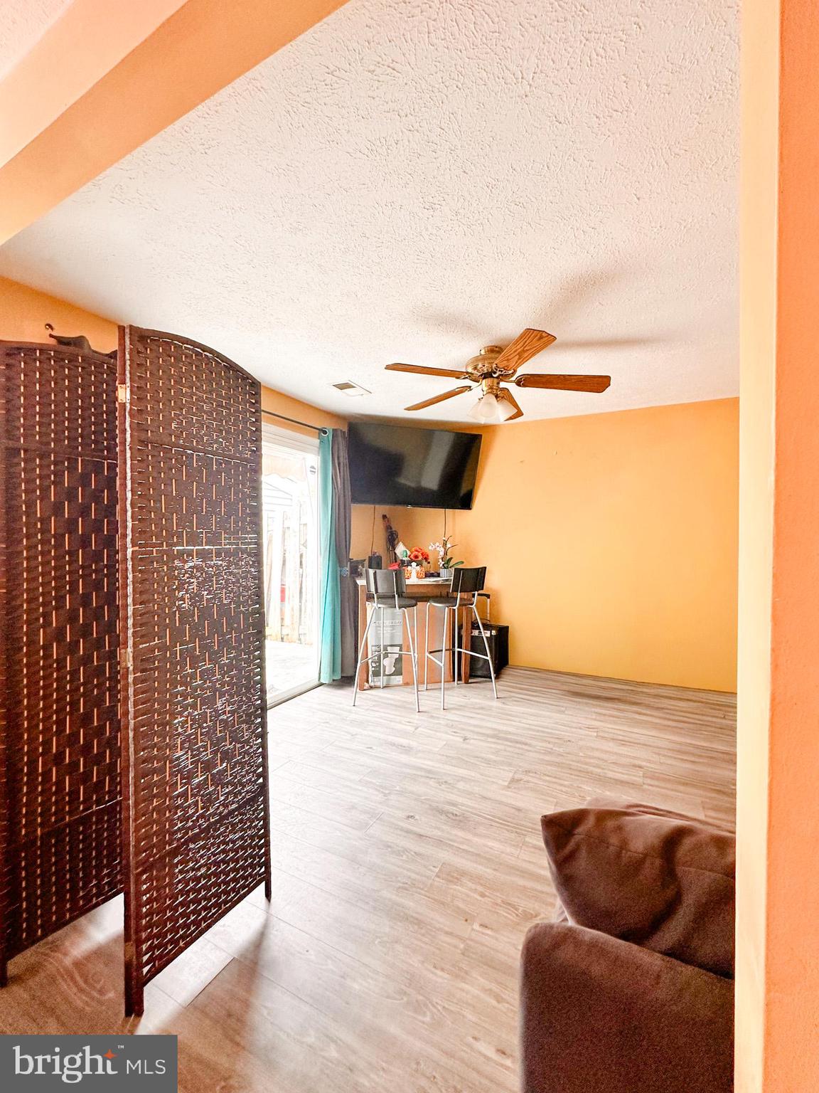 DAMASCUS VALLEY PARK - Residential