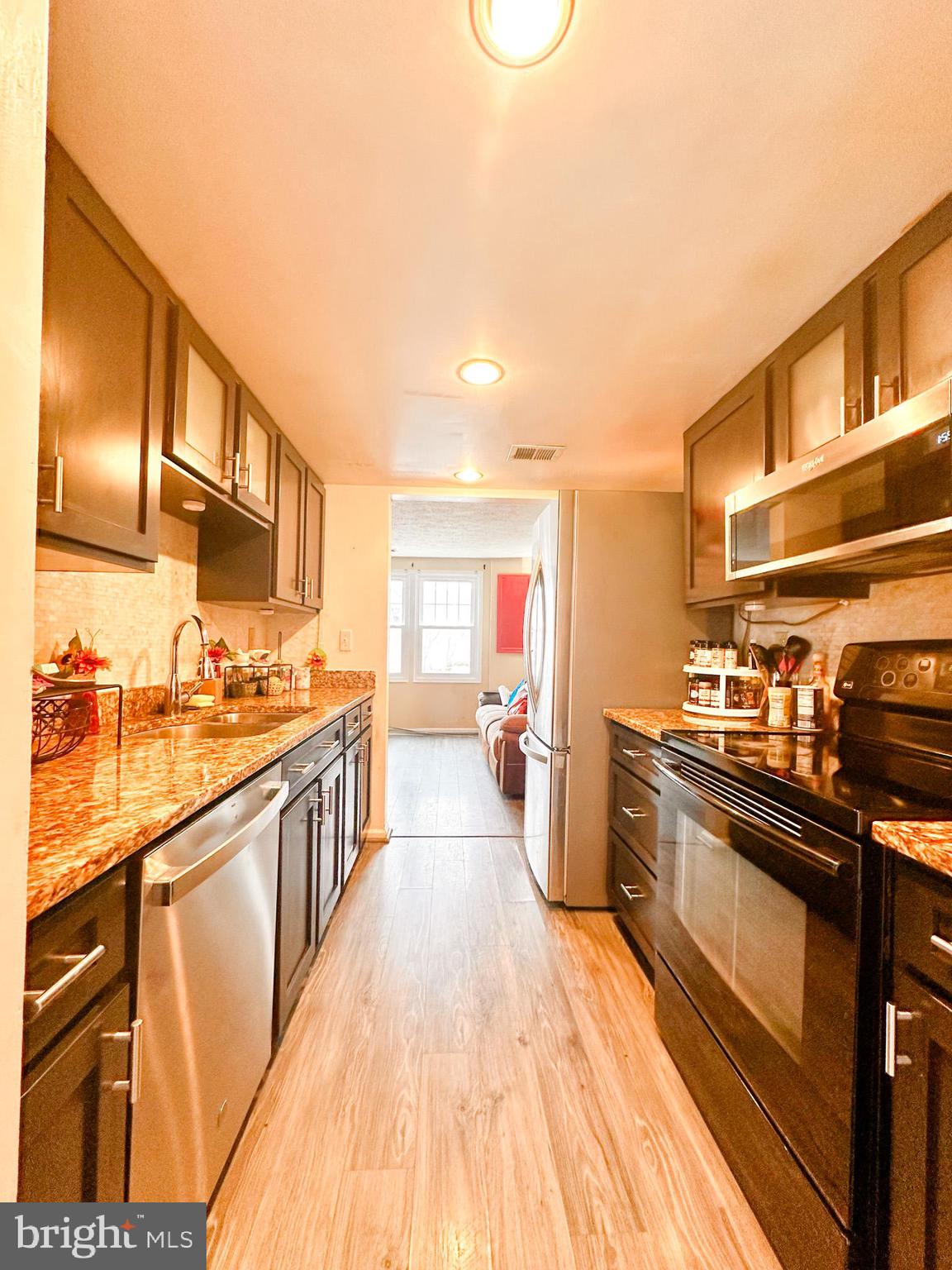 DAMASCUS VALLEY PARK - Residential