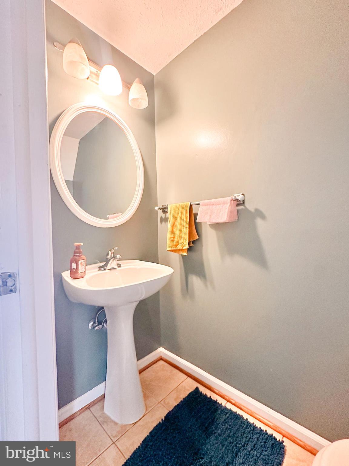 DAMASCUS VALLEY PARK - Residential