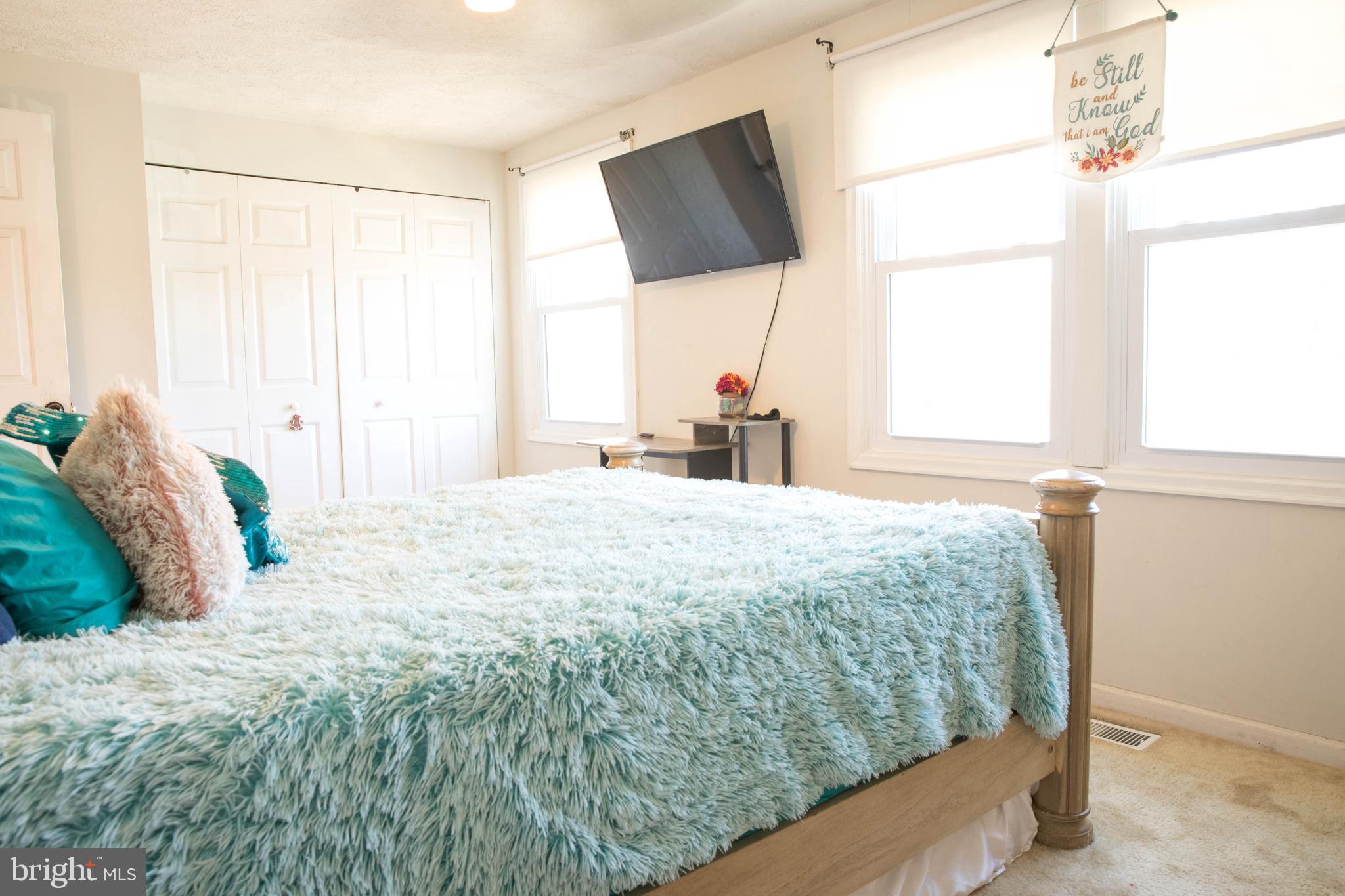 DAMASCUS VALLEY PARK - Residential