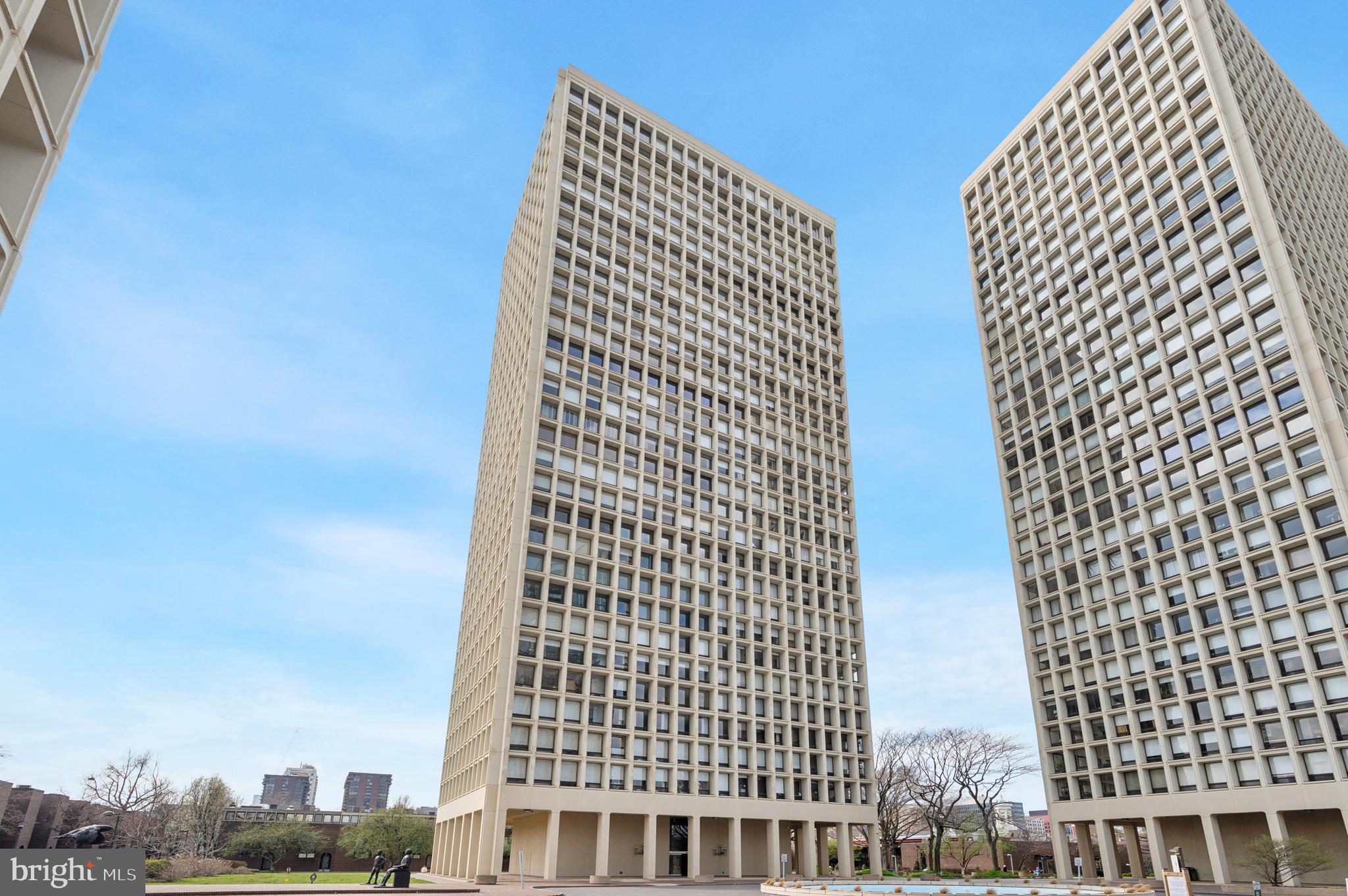 SOCIETY HILL - Residential