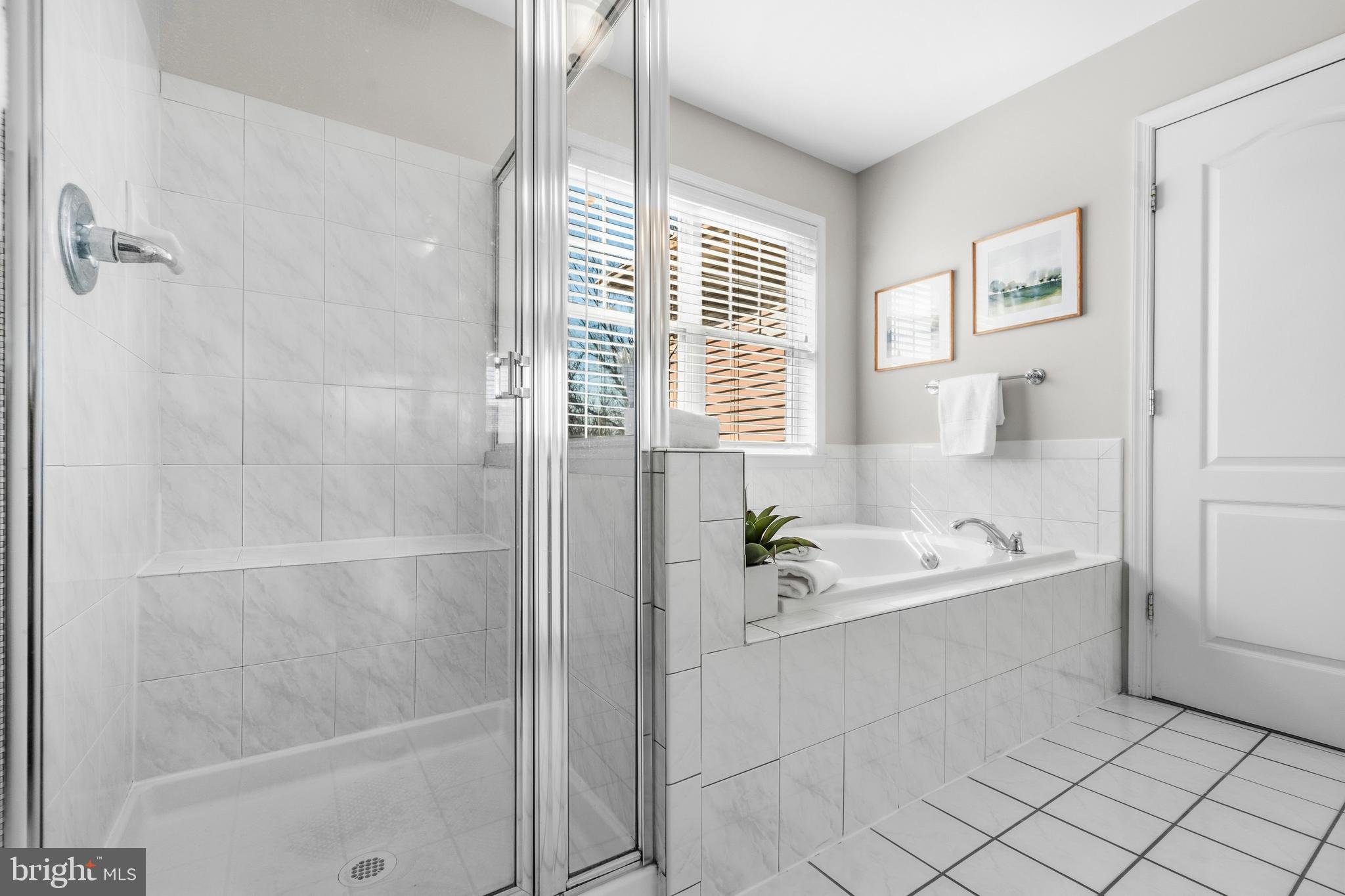 WAVERLY WOODS - Residential