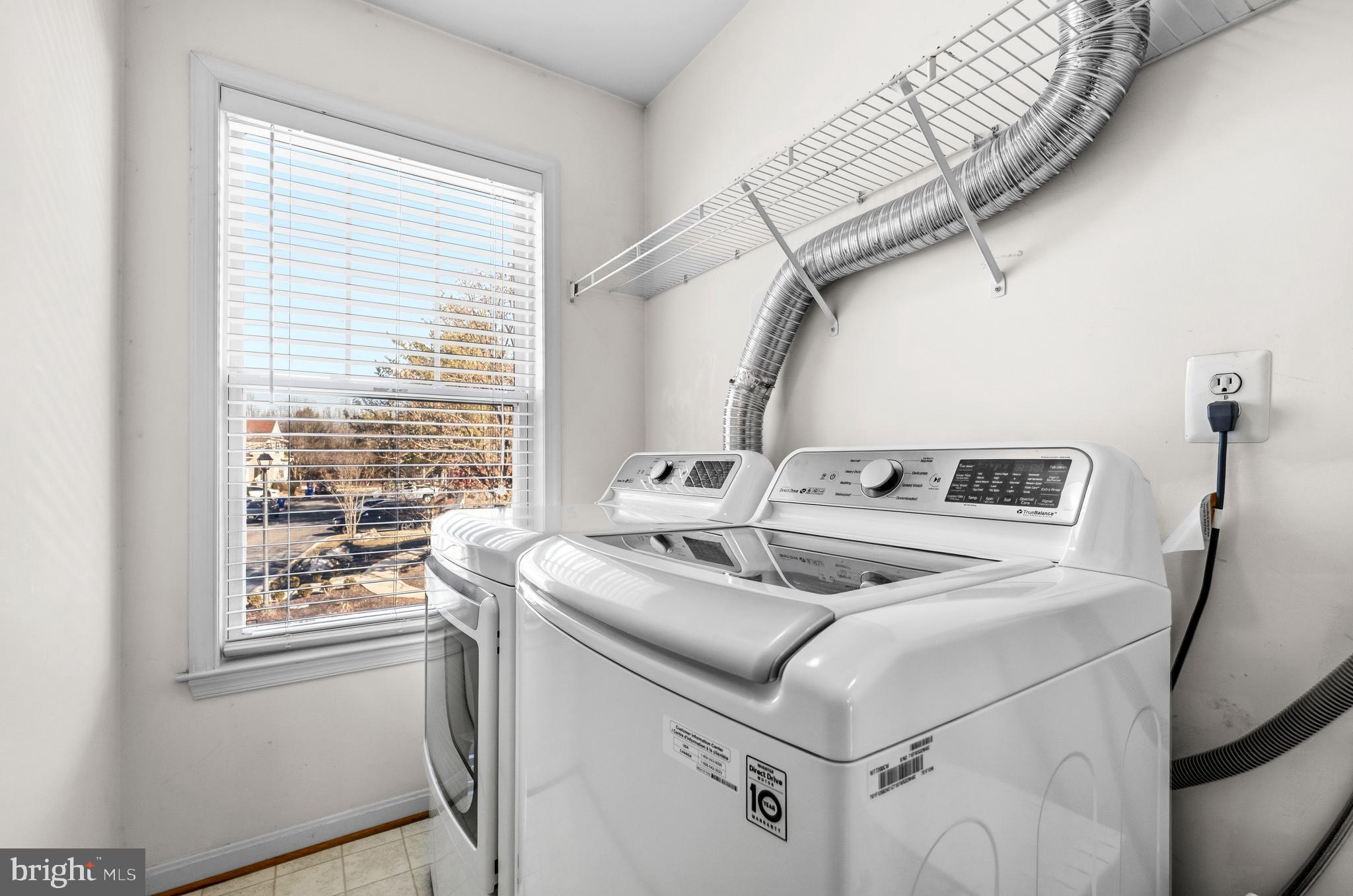 WAVERLY WOODS - Residential