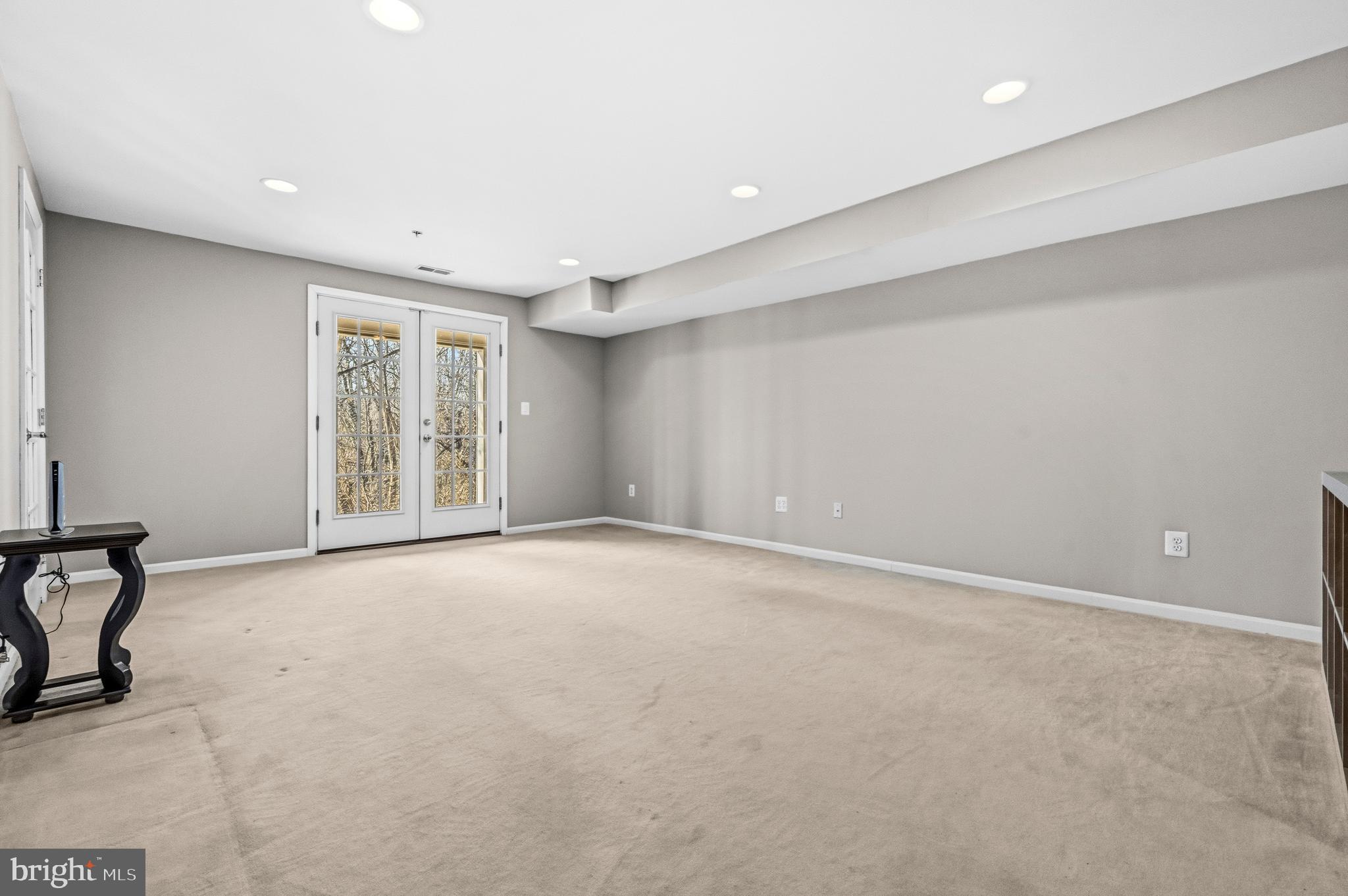 WAVERLY WOODS - Residential