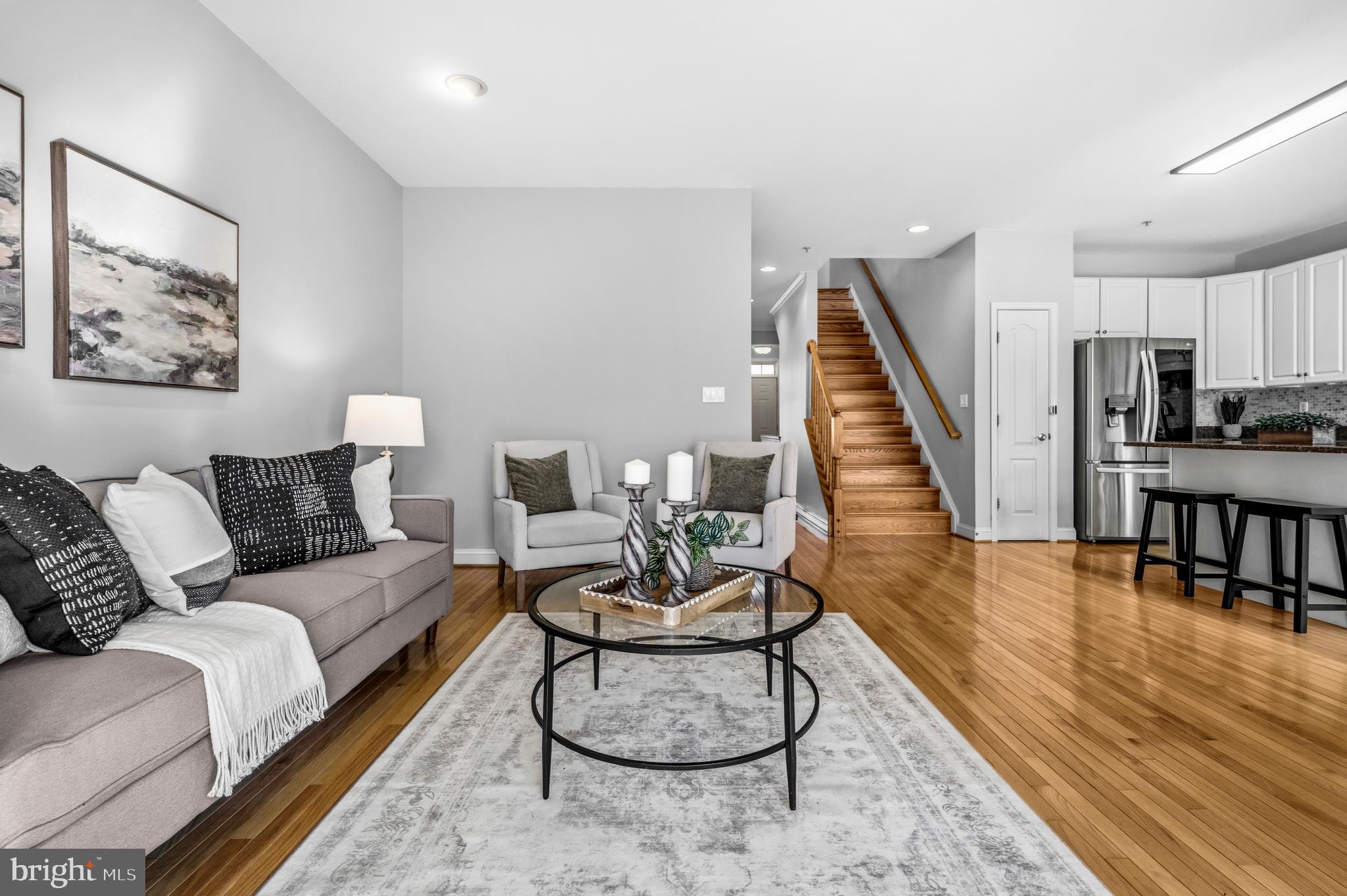 WAVERLY WOODS - Residential