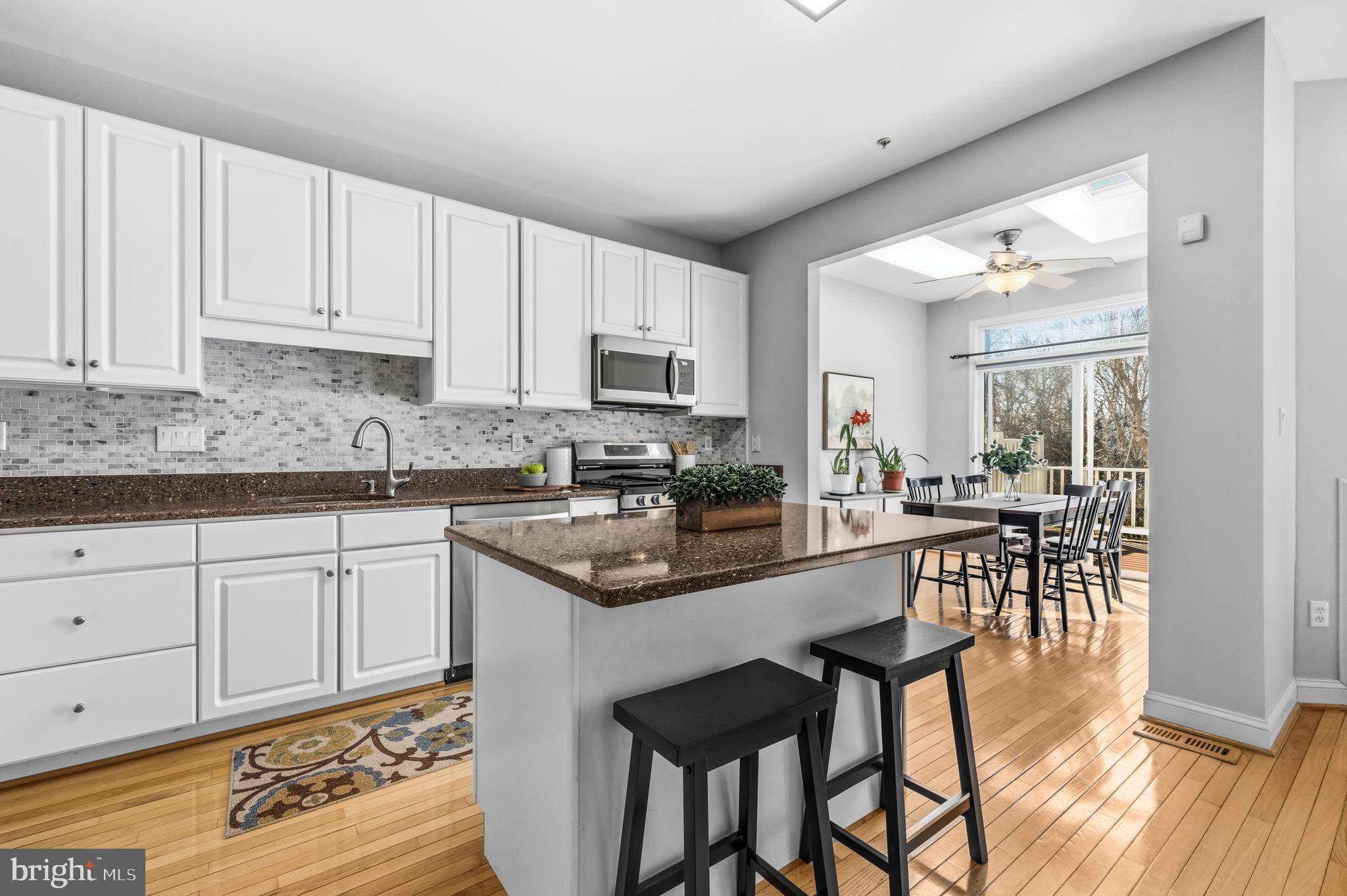 WAVERLY WOODS - Residential