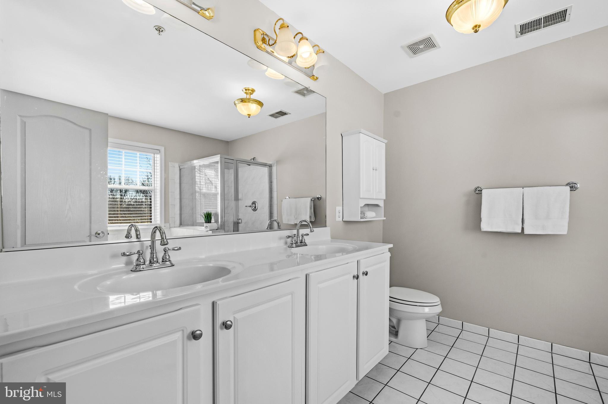 WAVERLY WOODS - Residential