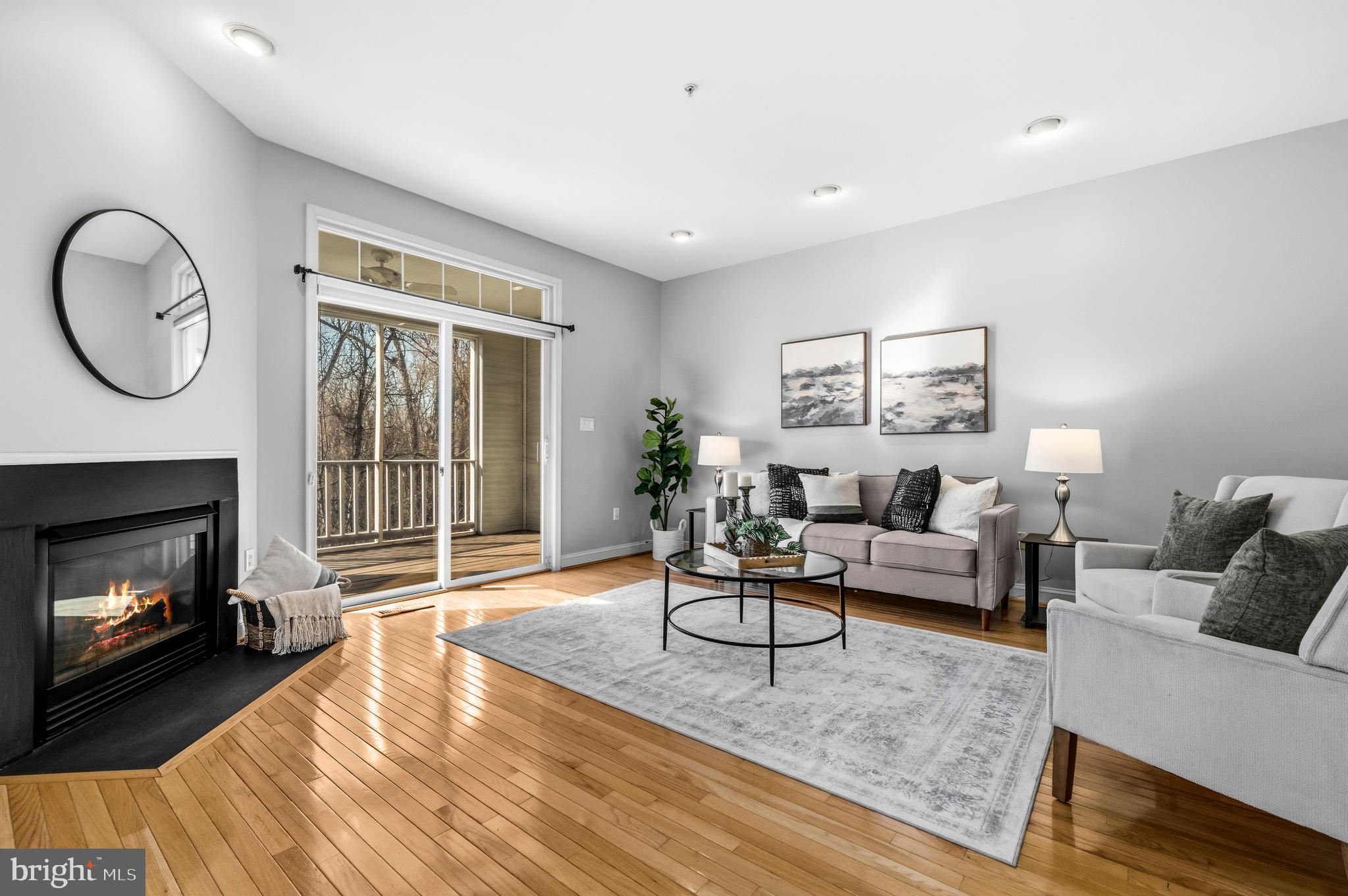 WAVERLY WOODS - Residential