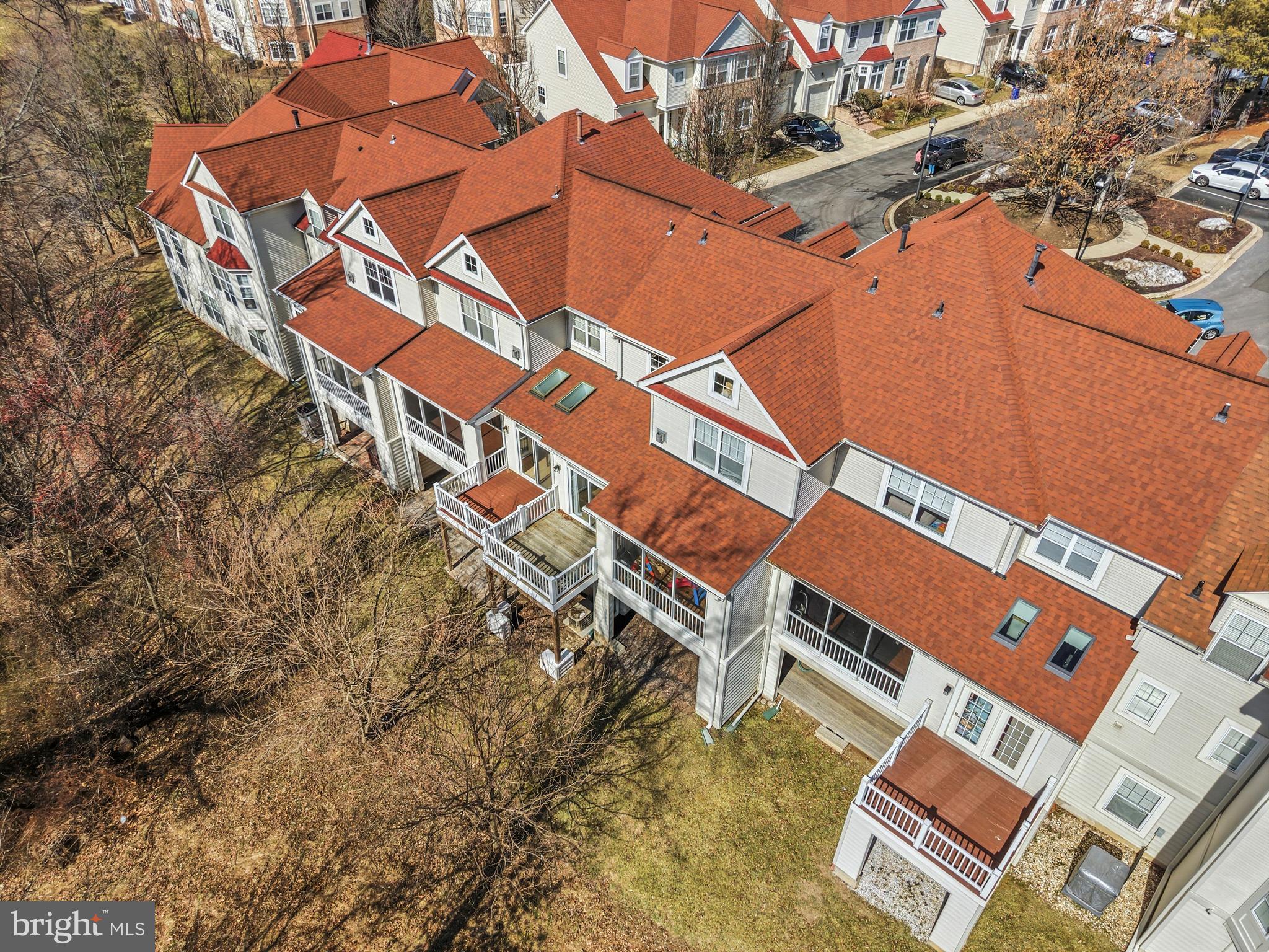 WAVERLY WOODS - Residential