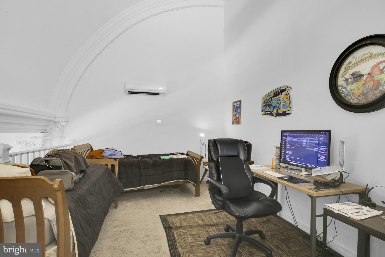GRADUATE HOSPITAL - Residential Lease