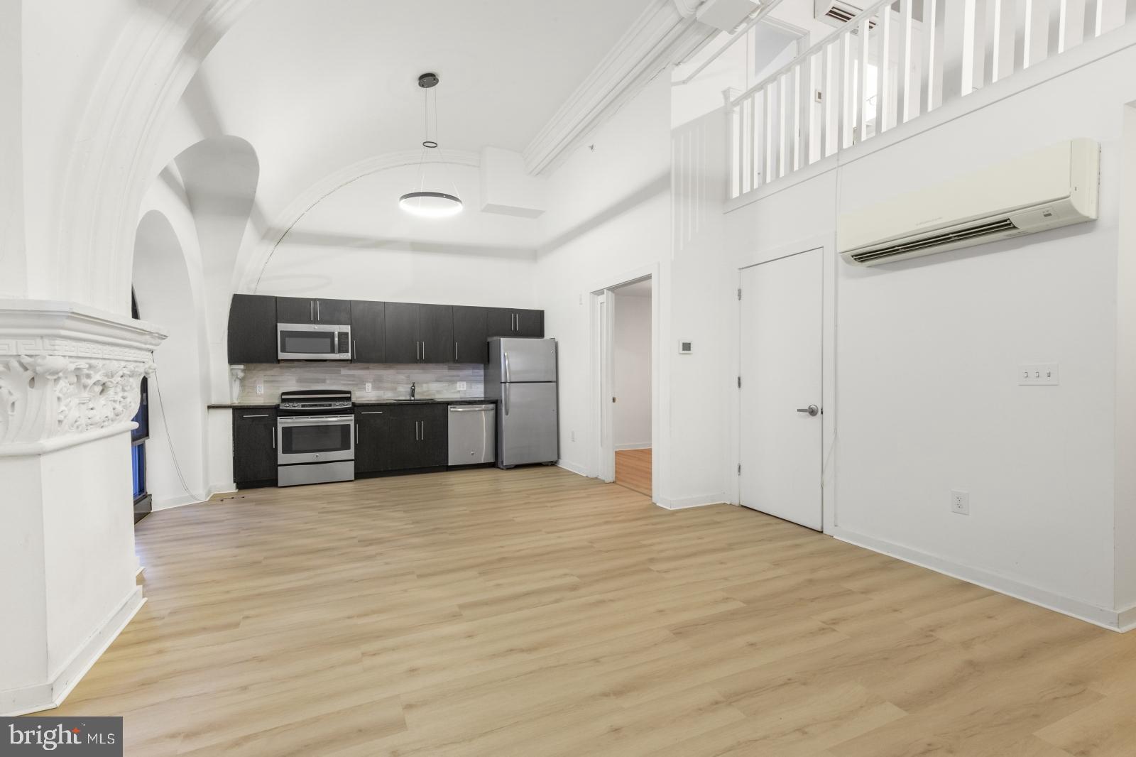 GRADUATE HOSPITAL - Residential Lease