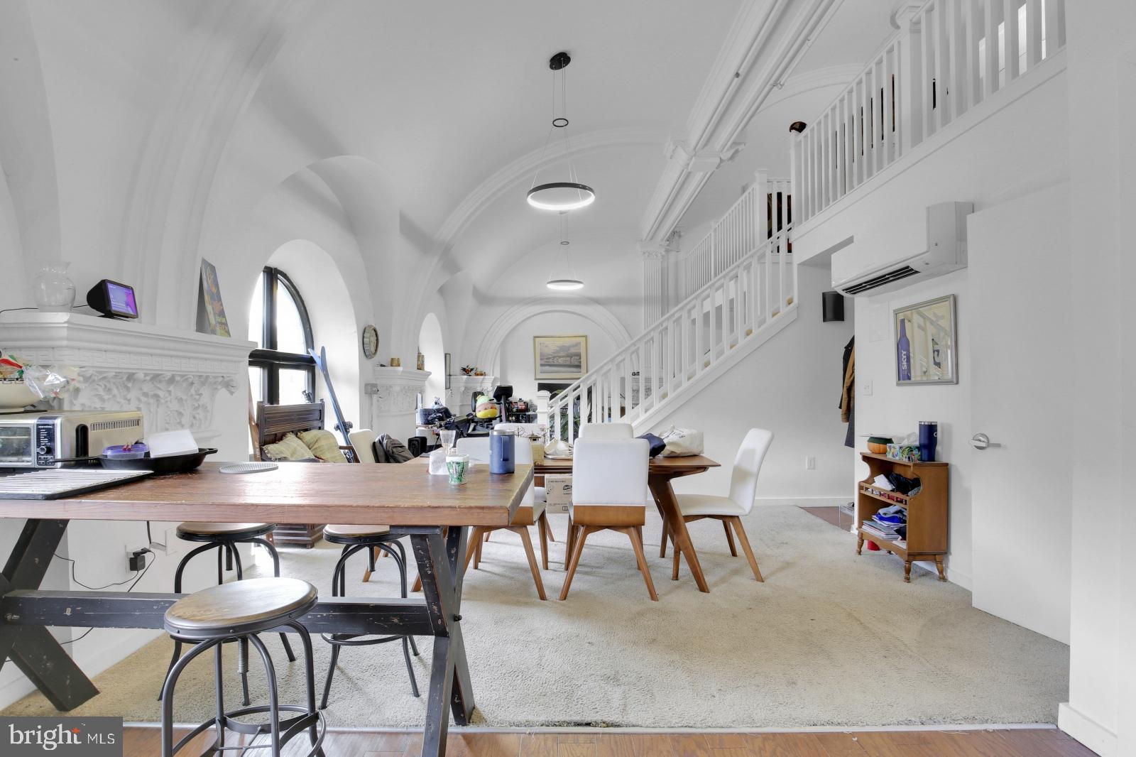 GRADUATE HOSPITAL - Residential Lease