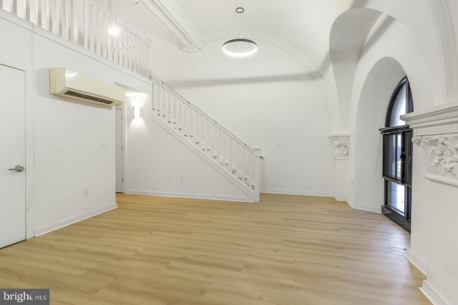 GRADUATE HOSPITAL - Residential Lease