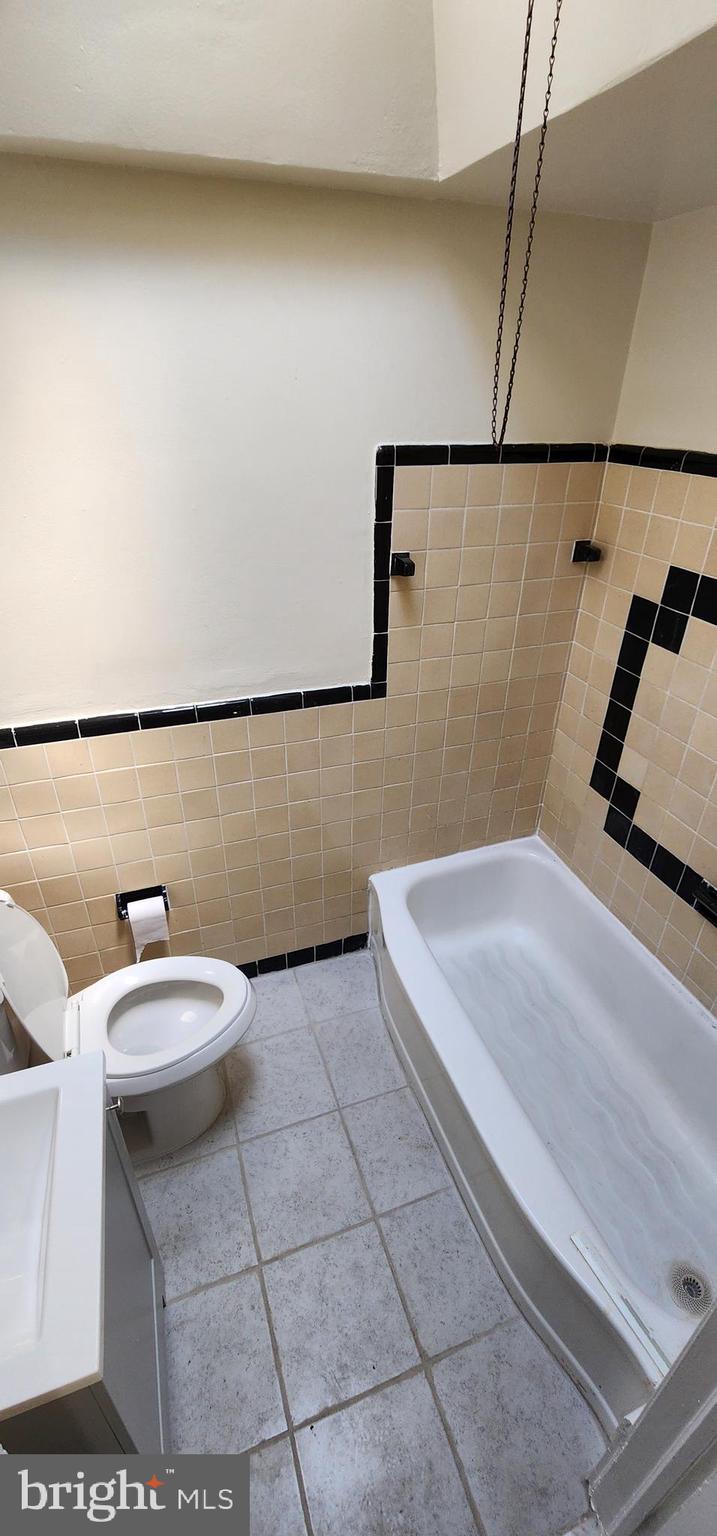 CHESTER CITY - Residential Lease