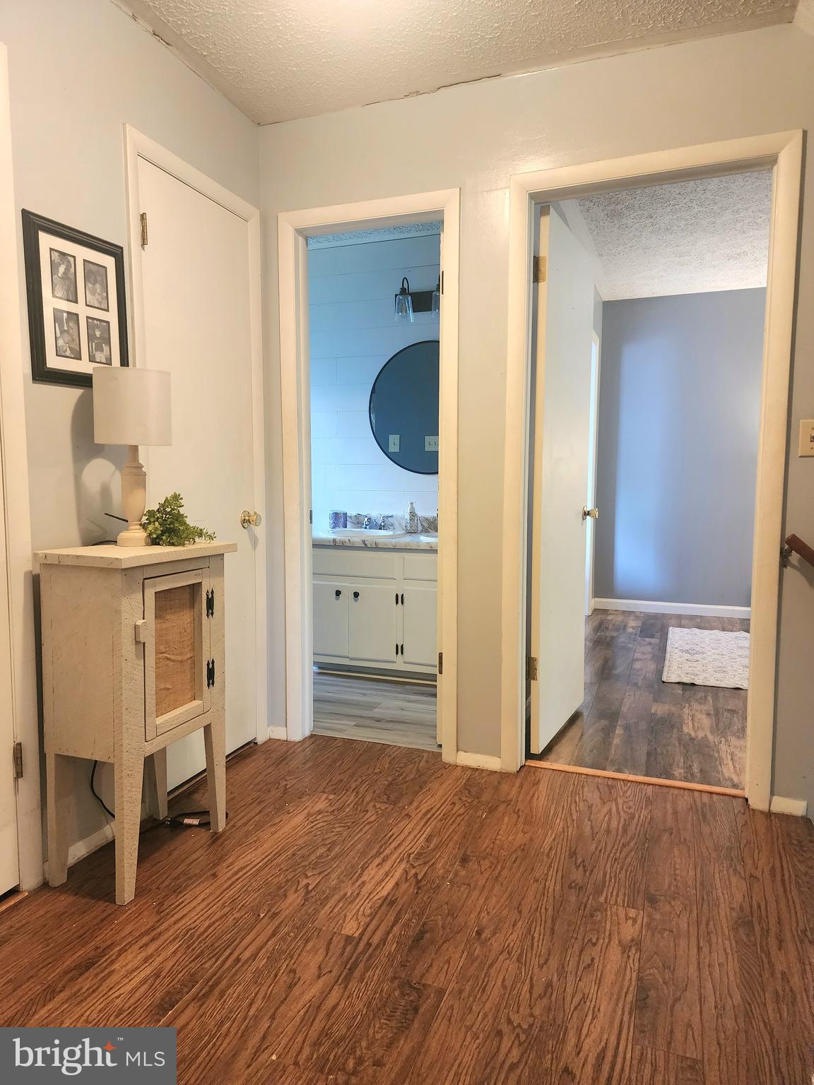 VALLEY VIEW - Residential