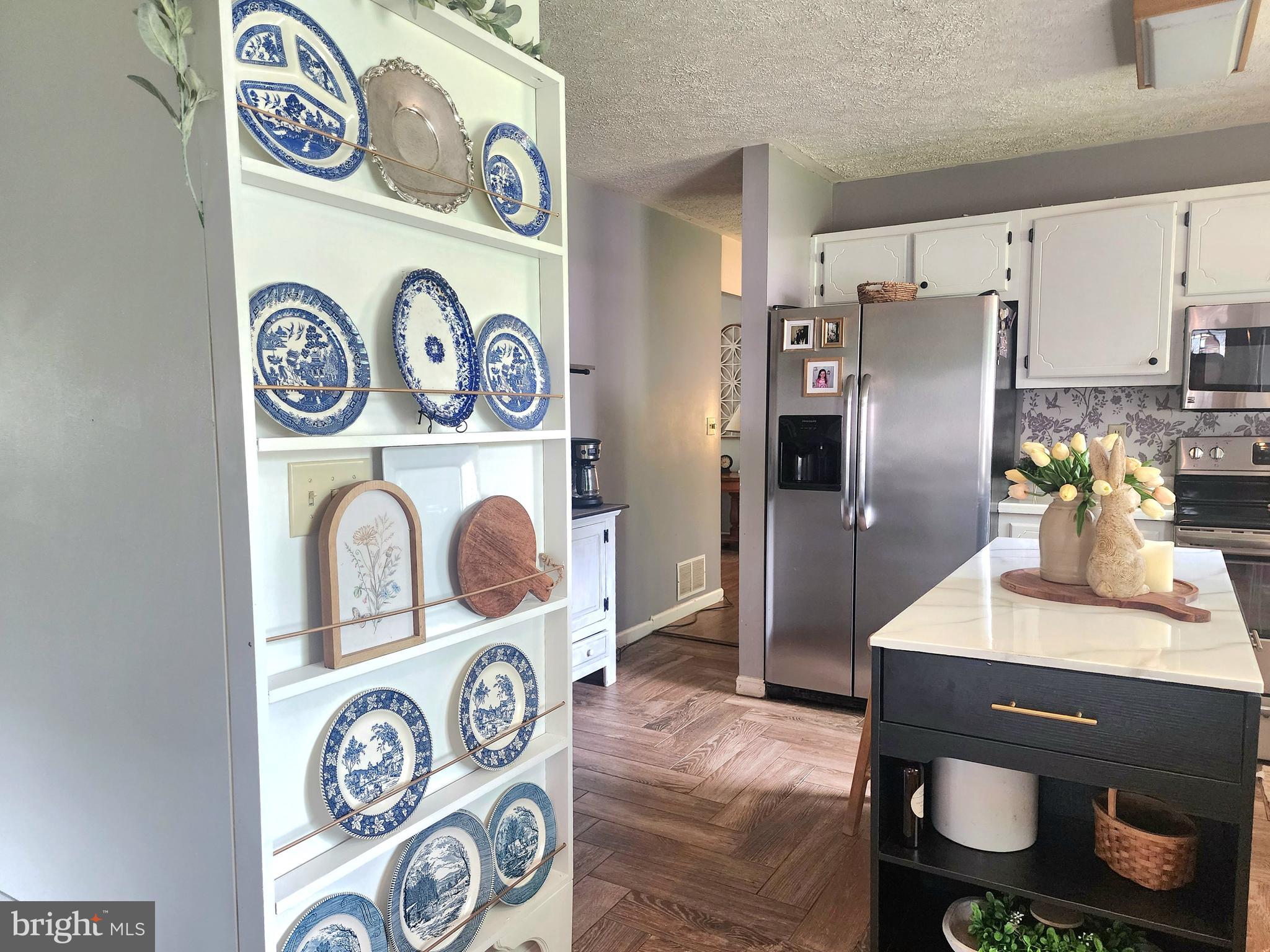 VALLEY VIEW - Residential