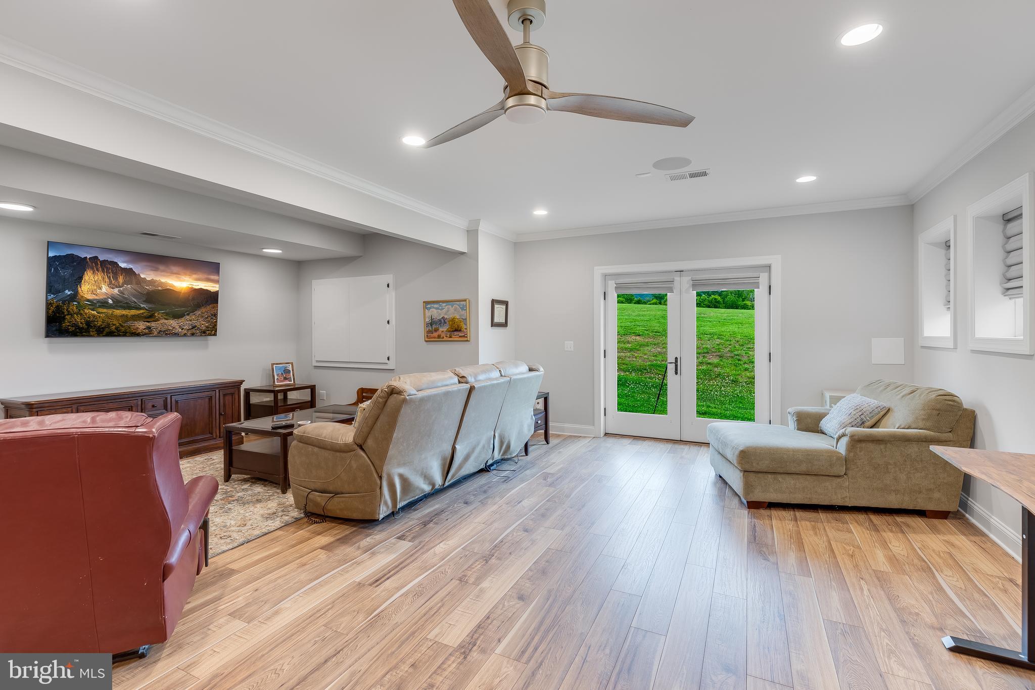 EVERGREEN ESTATES - Residential
