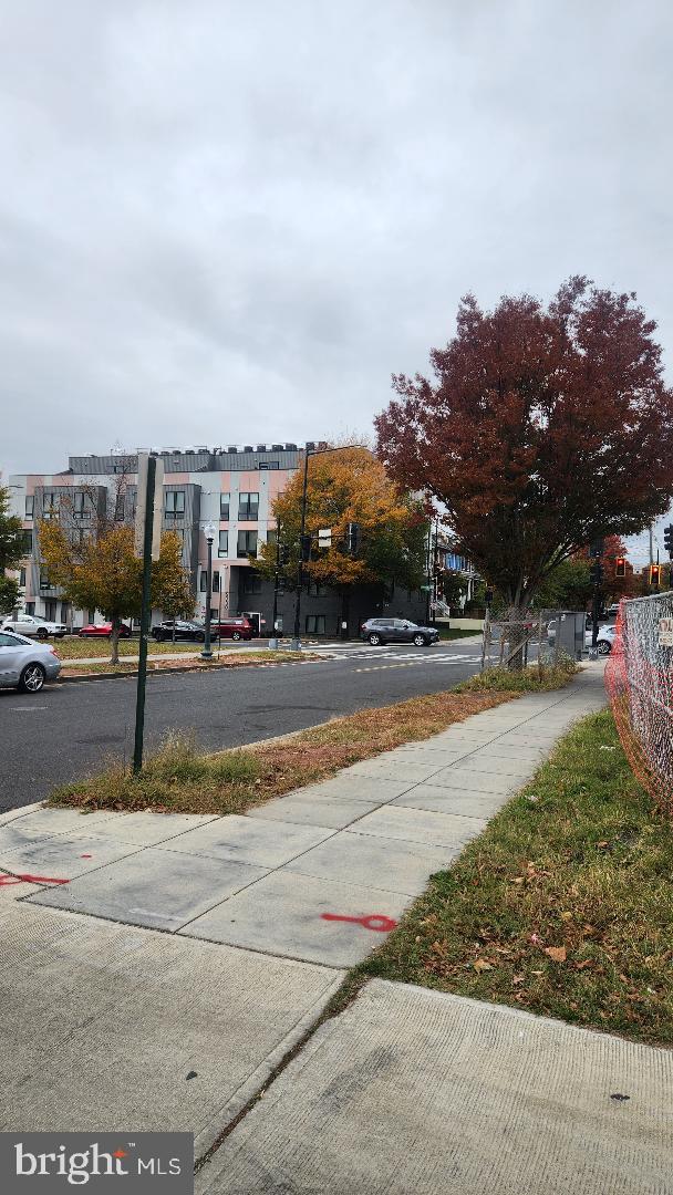 927 INGRAHAM STREET NW