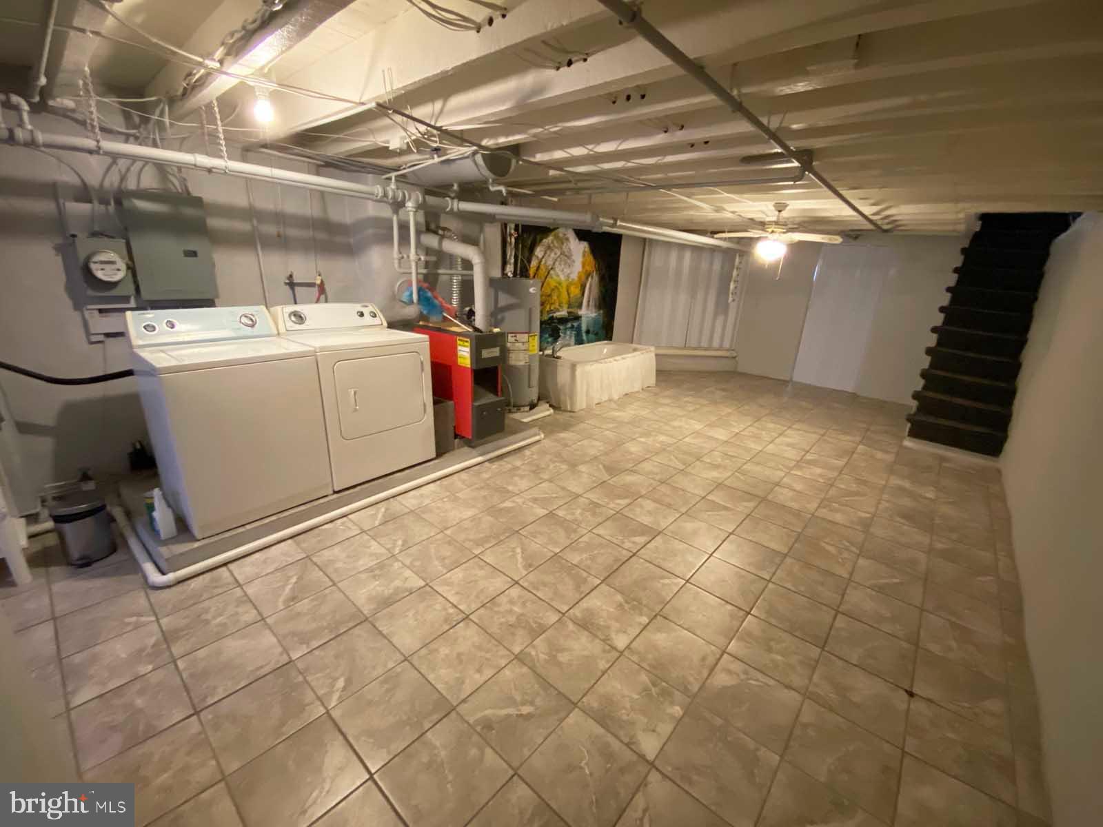 HUNTING PARK - Residential