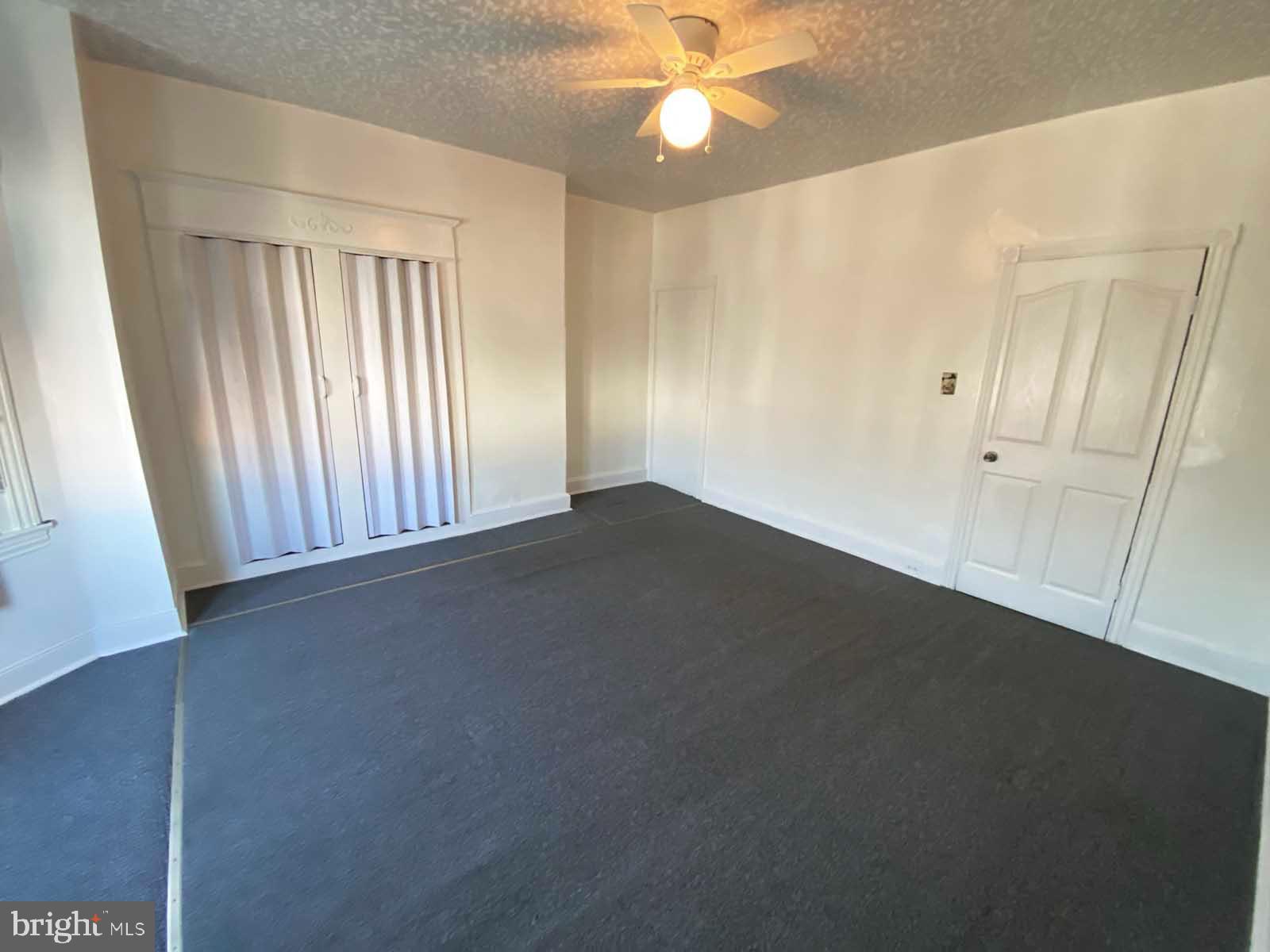 HUNTING PARK - Residential