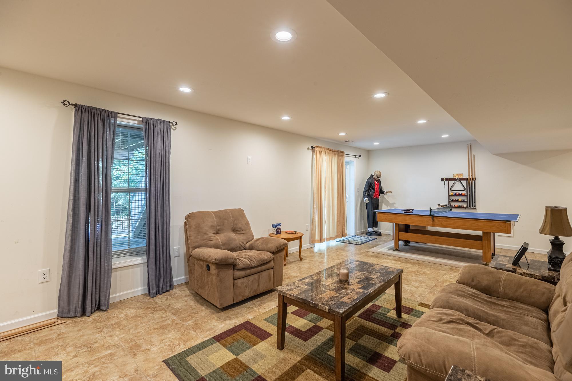 MAURY HEIGHTS - Residential