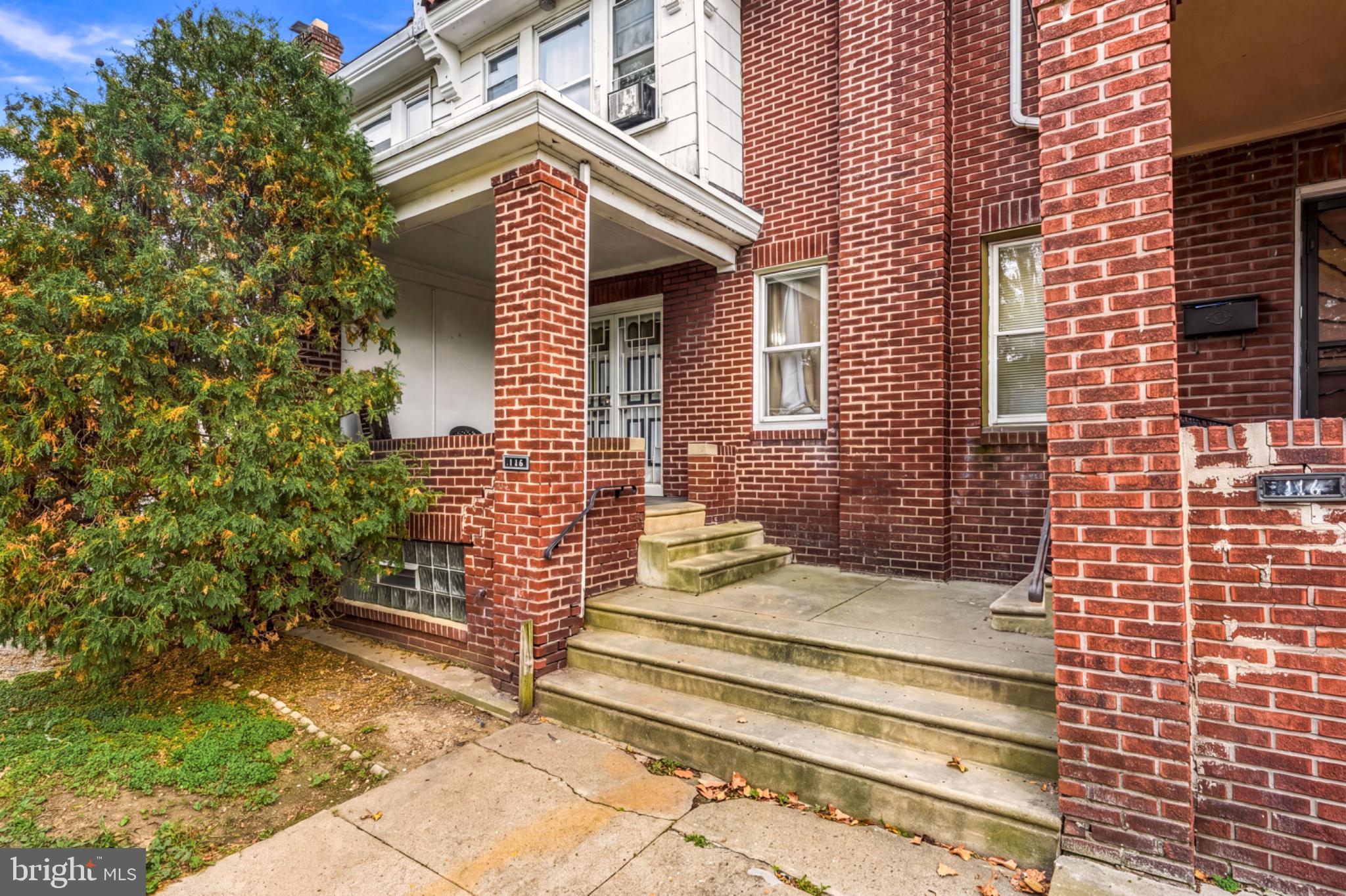 114 W CHEW AVENUE