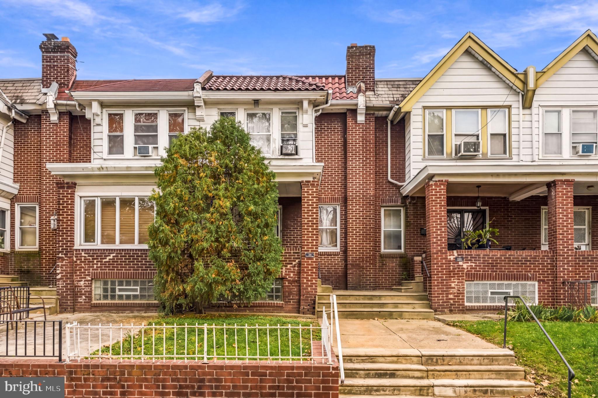 114 W CHEW AVENUE