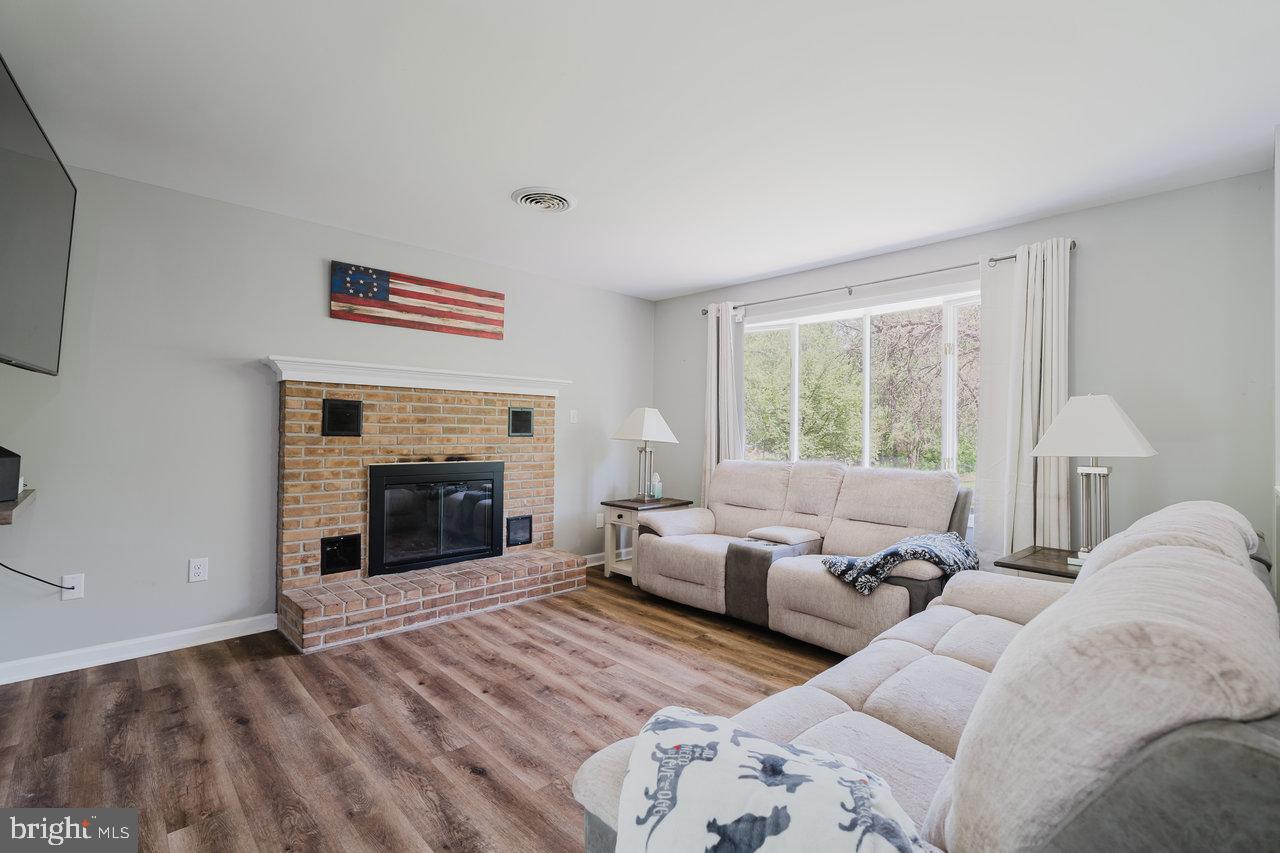 POTOMAC HEIGHTS - Residential