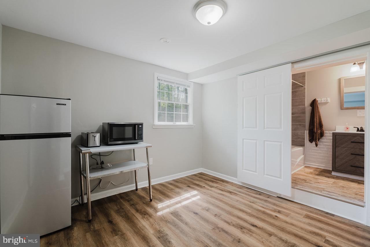 POTOMAC HEIGHTS - Residential