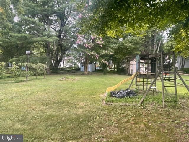 ST CHARLES SUB - WAKEFIELD - Residential Lease