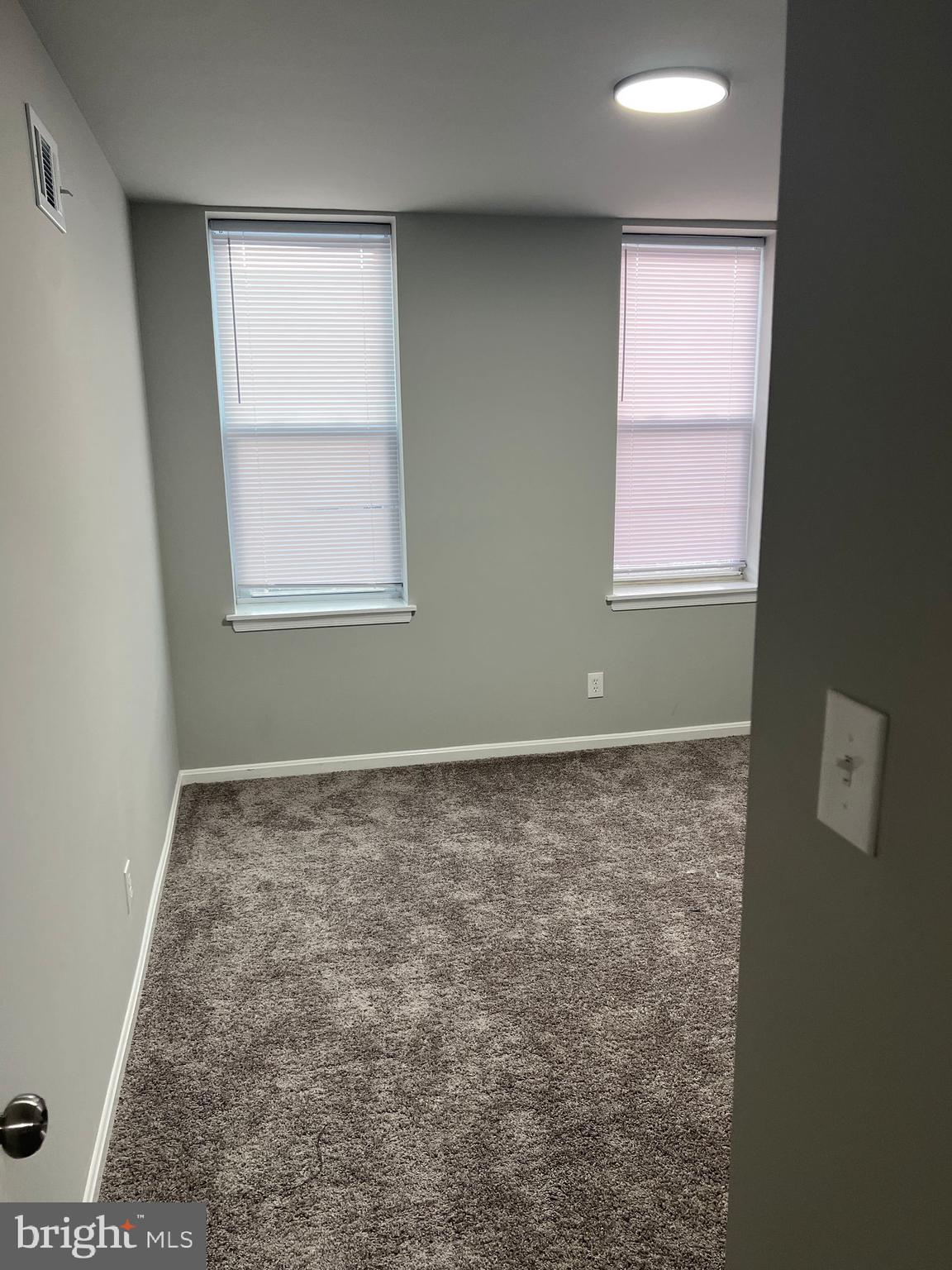 MCELDERRY PARK - Residential Lease