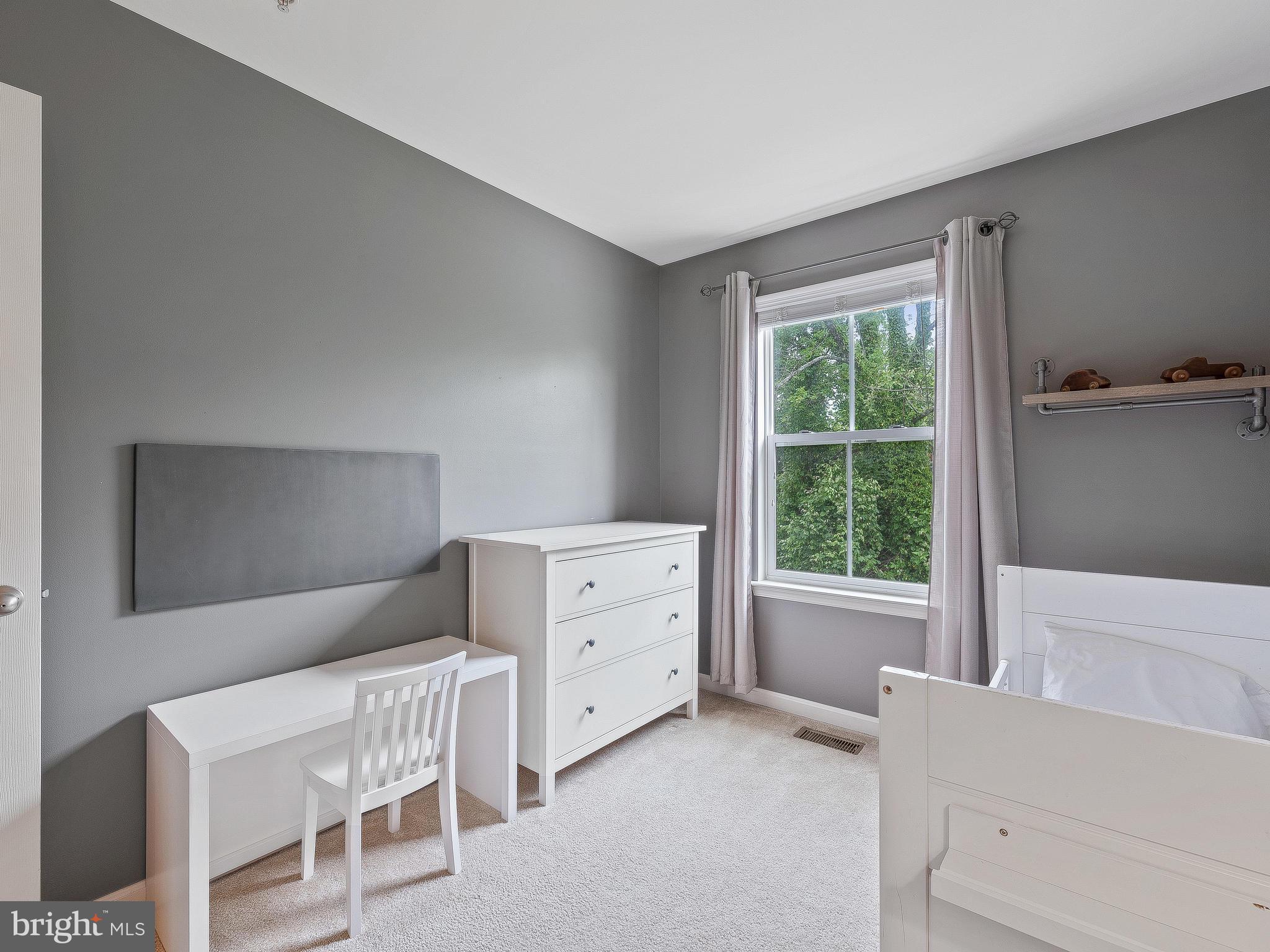 FALLSTAFF - Residential