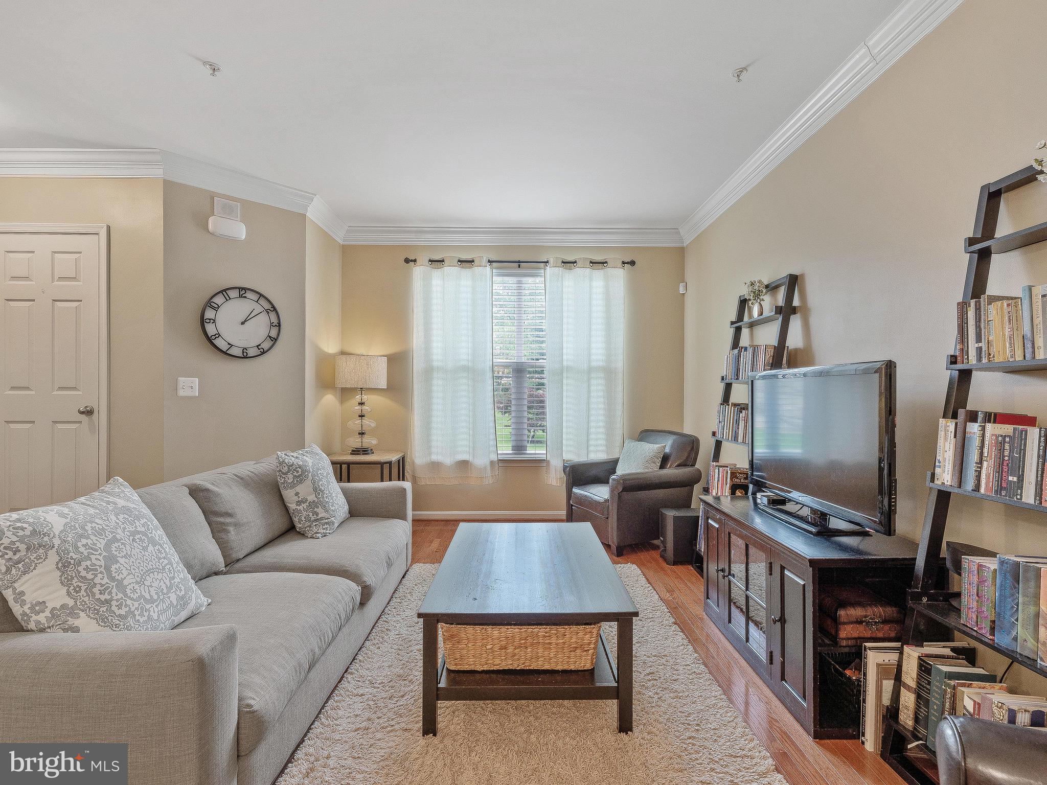 FALLSTAFF - Residential