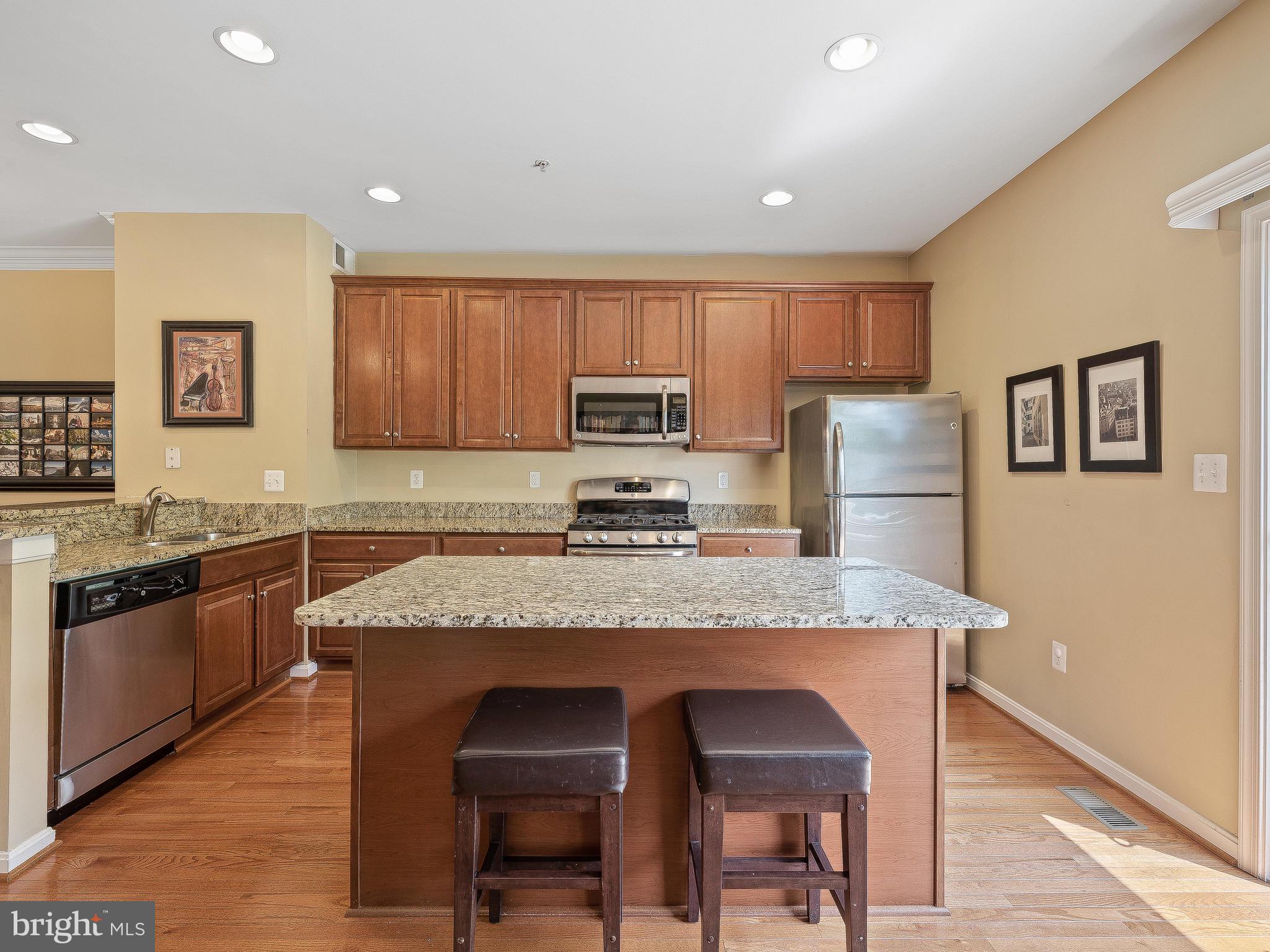 FALLSTAFF - Residential