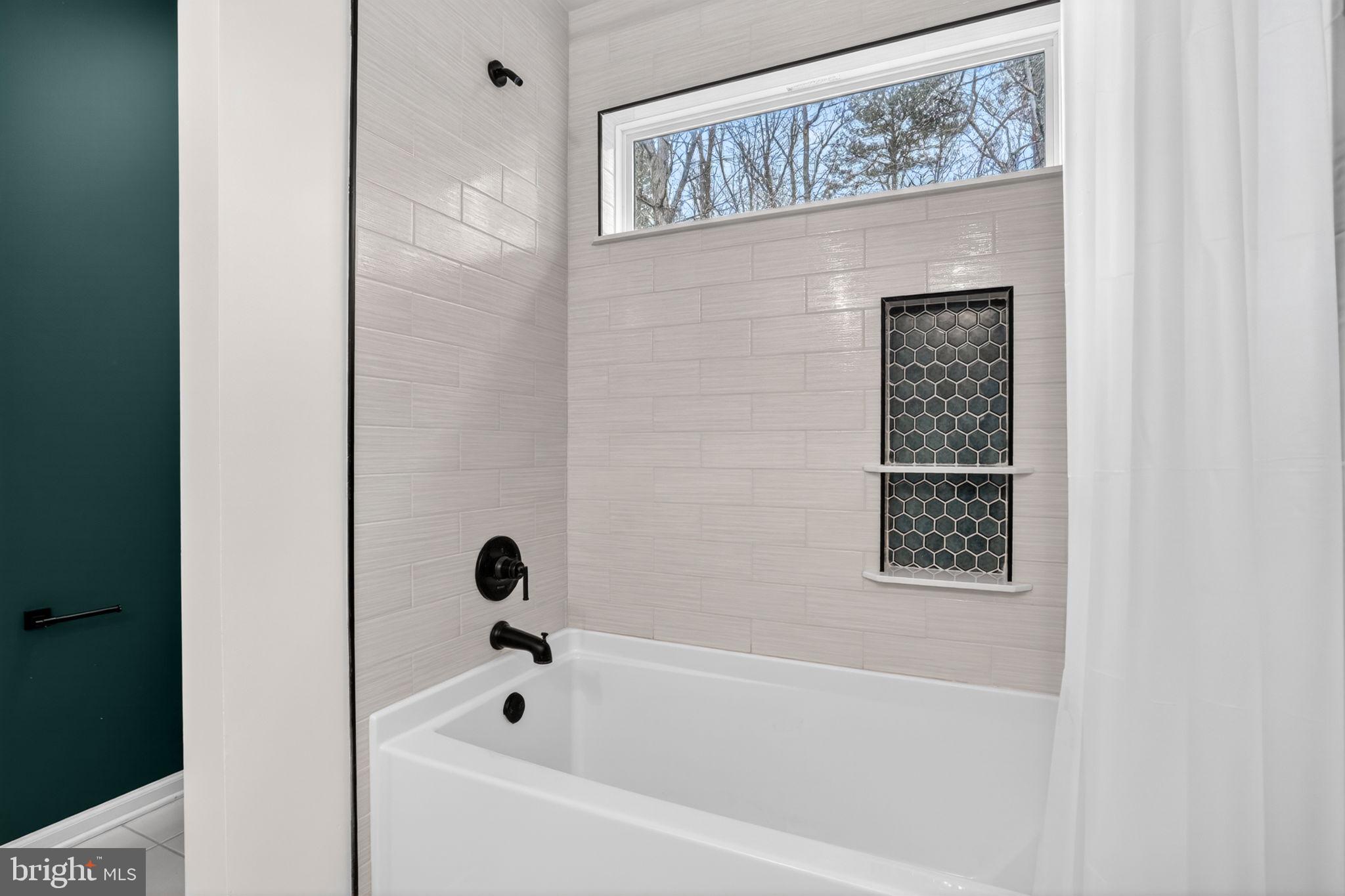 DECATUR FARM - Residential