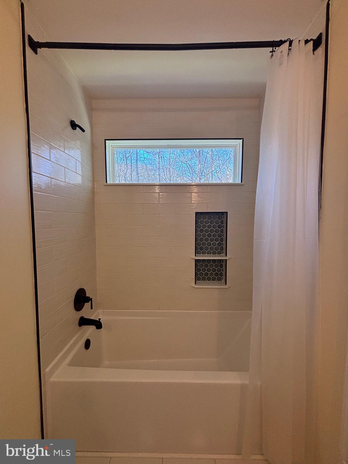 158 INTREPID LANE 92