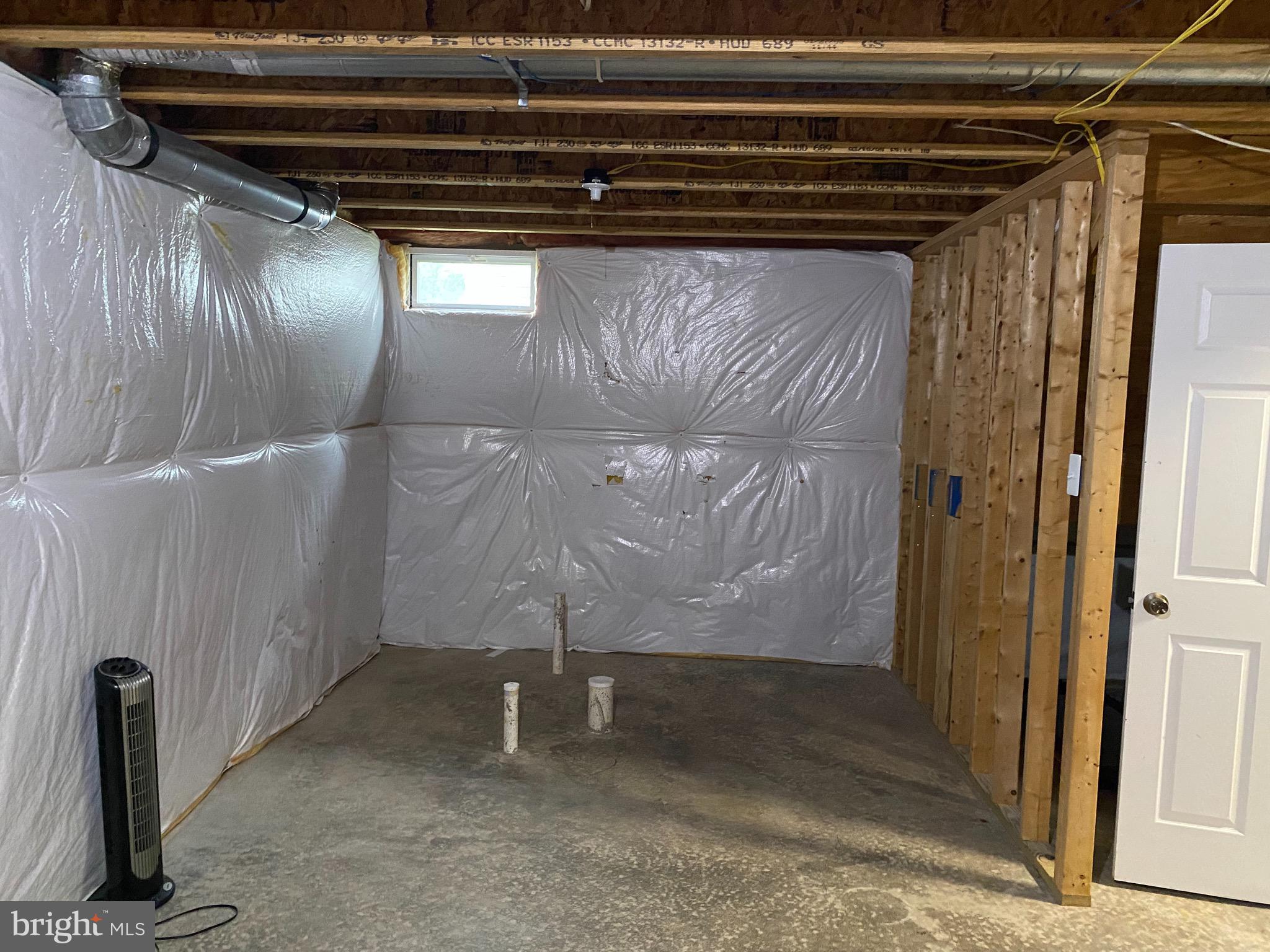 SALEM FIELDS - Residential