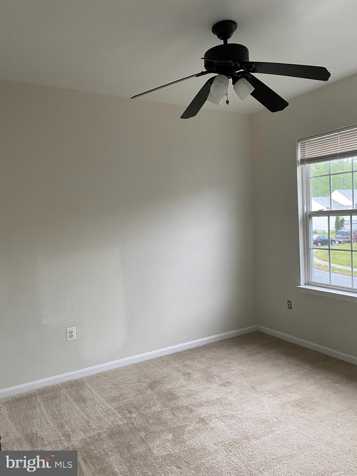 SALEM FIELDS - Residential