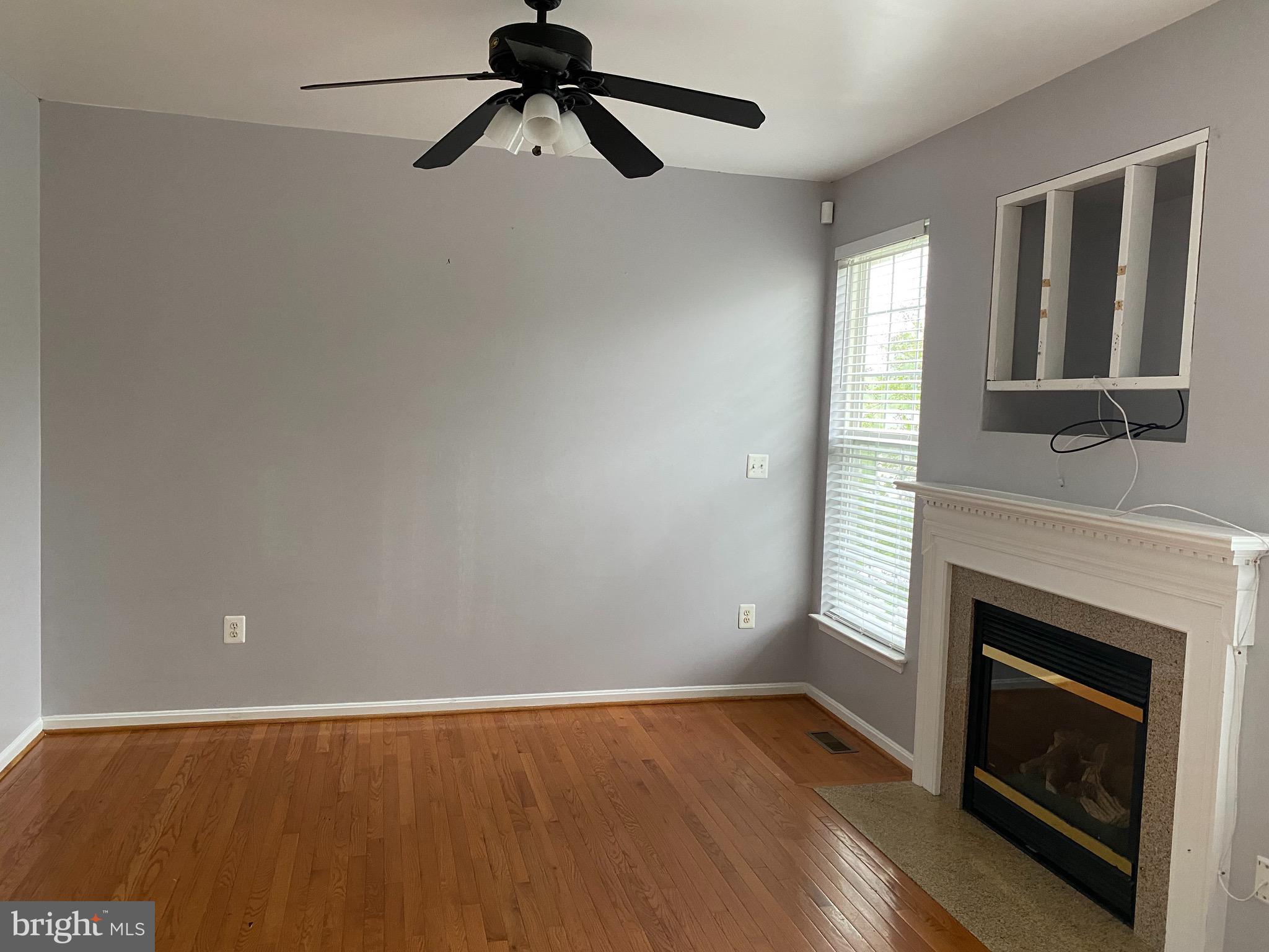 SALEM FIELDS - Residential