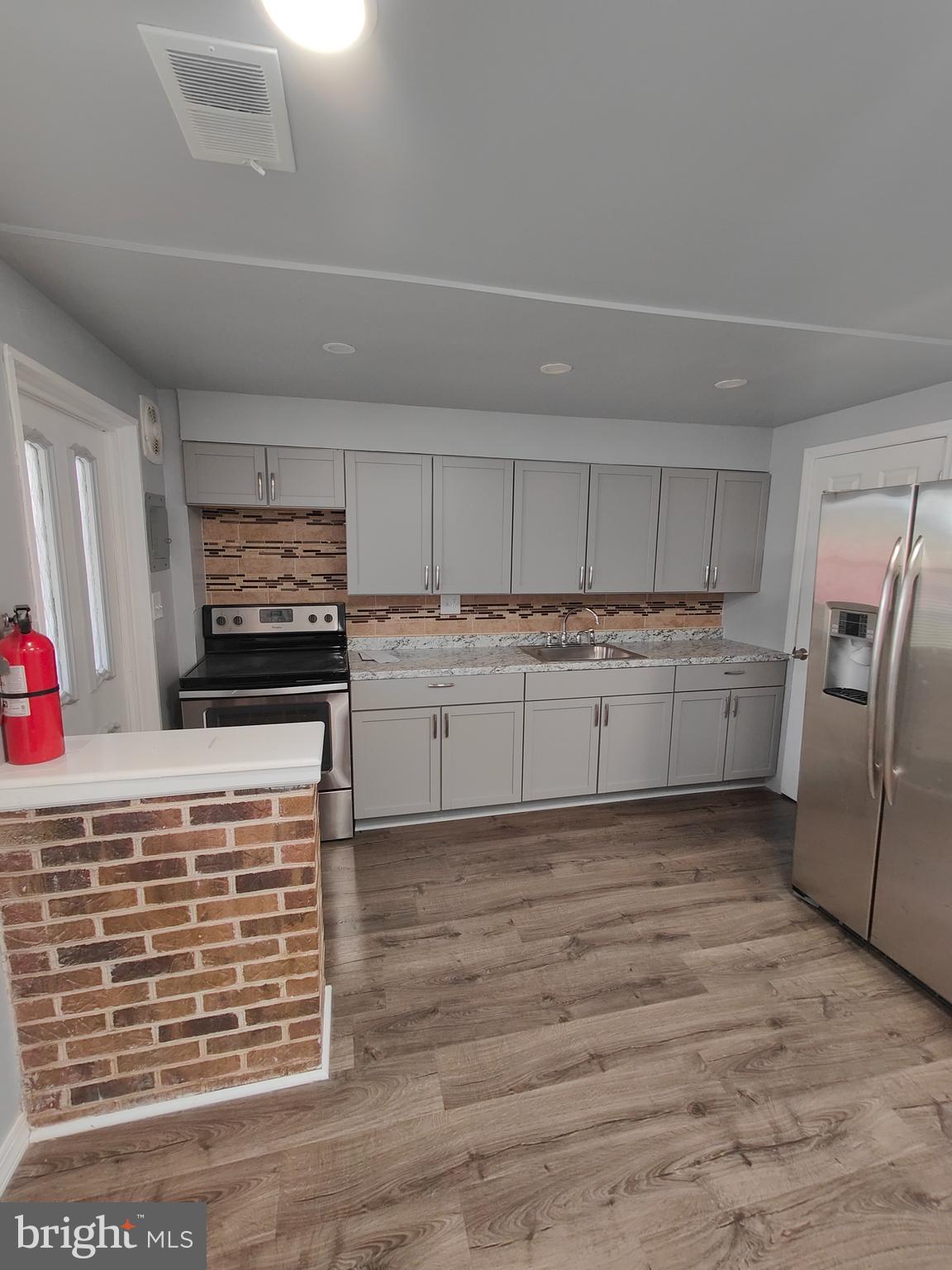 PARKSIDE HEIGHTS - Residential