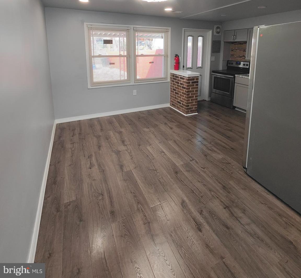 PARKSIDE HEIGHTS - Residential