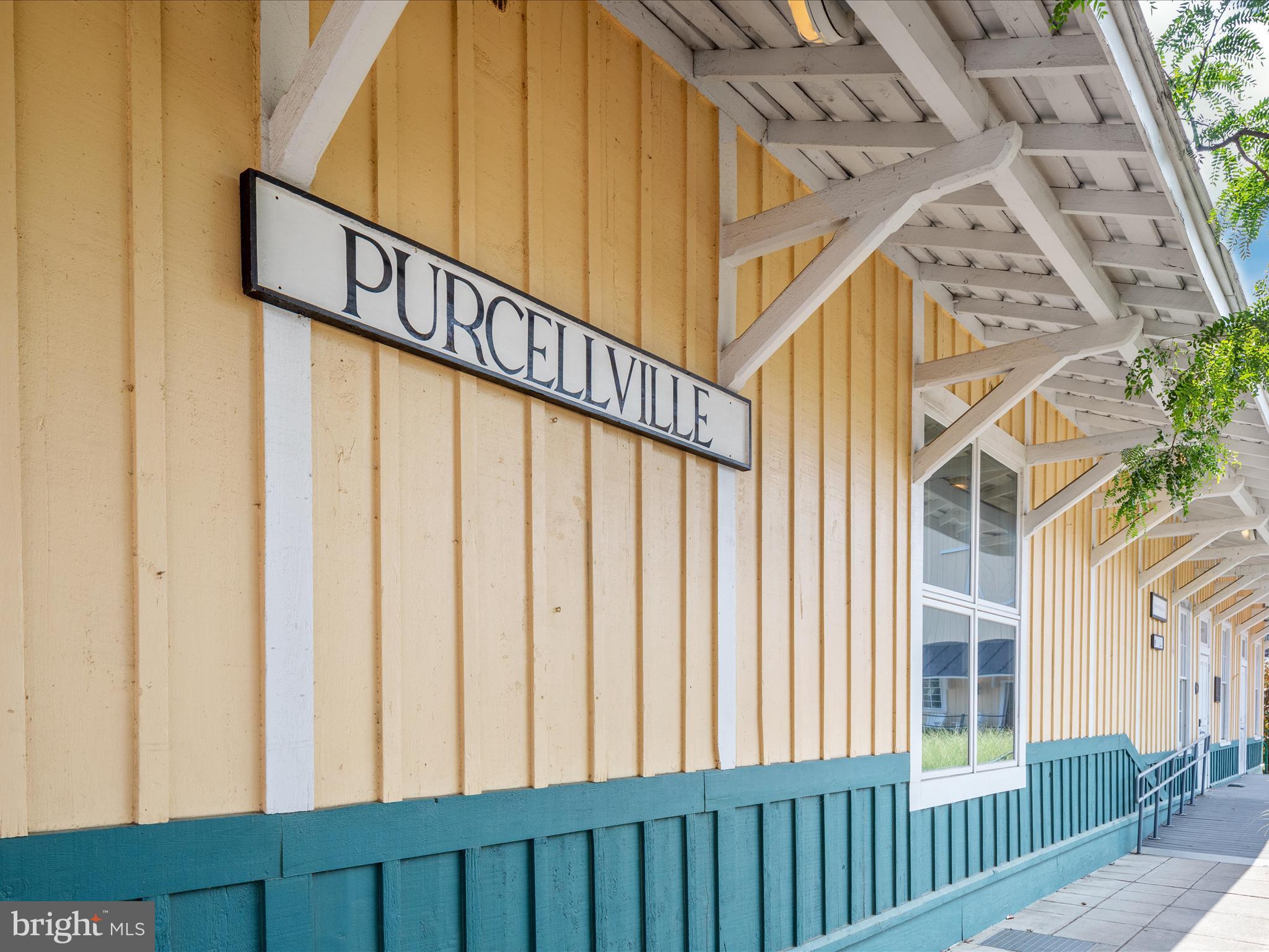 TOWN OF PURCELLVILLE - Residential