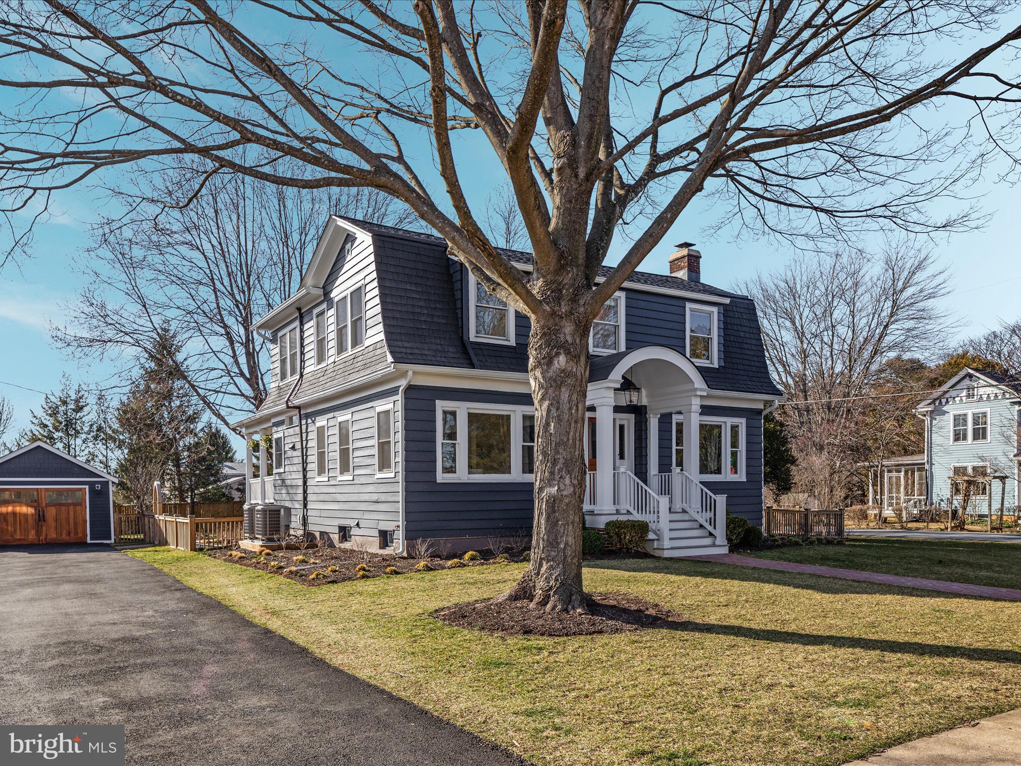 TOWN OF PURCELLVILLE - Residential