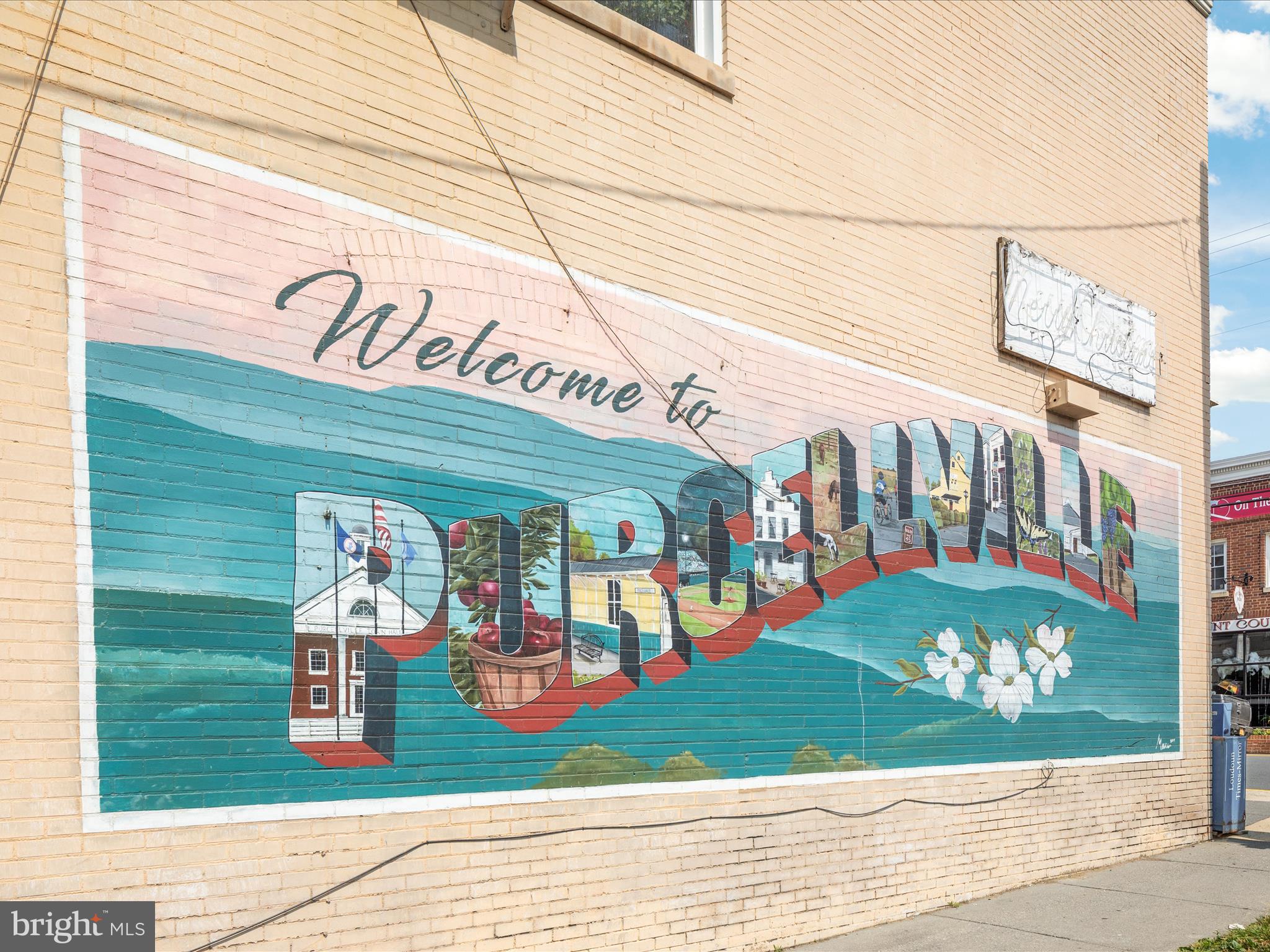 TOWN OF PURCELLVILLE - Residential