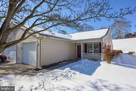 6834 SENECA RIDGE DRIVE YORK PA 17403