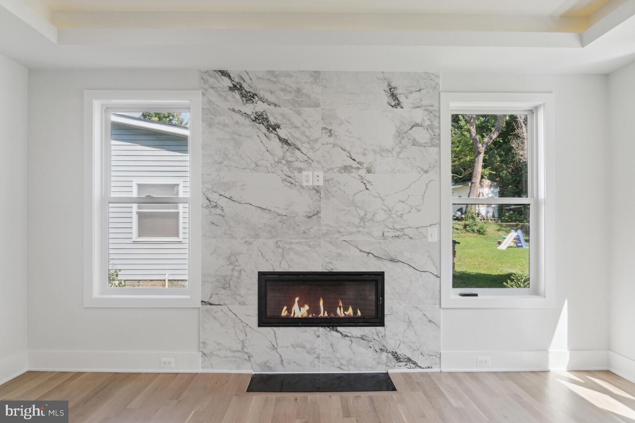 PIMMIT HILLS - Residential